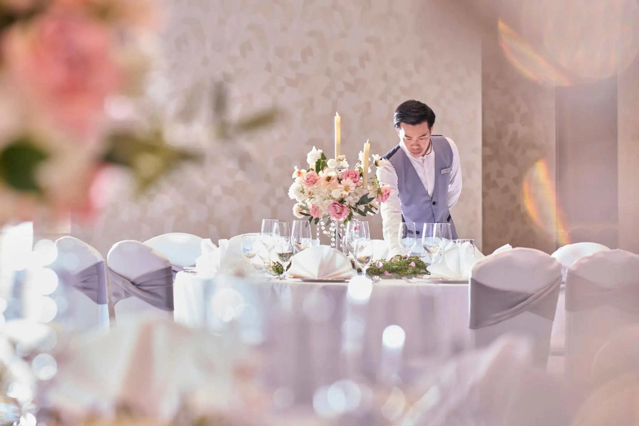 Meeting/conference room in Holiday Inn & Suites Vientiane by IHG