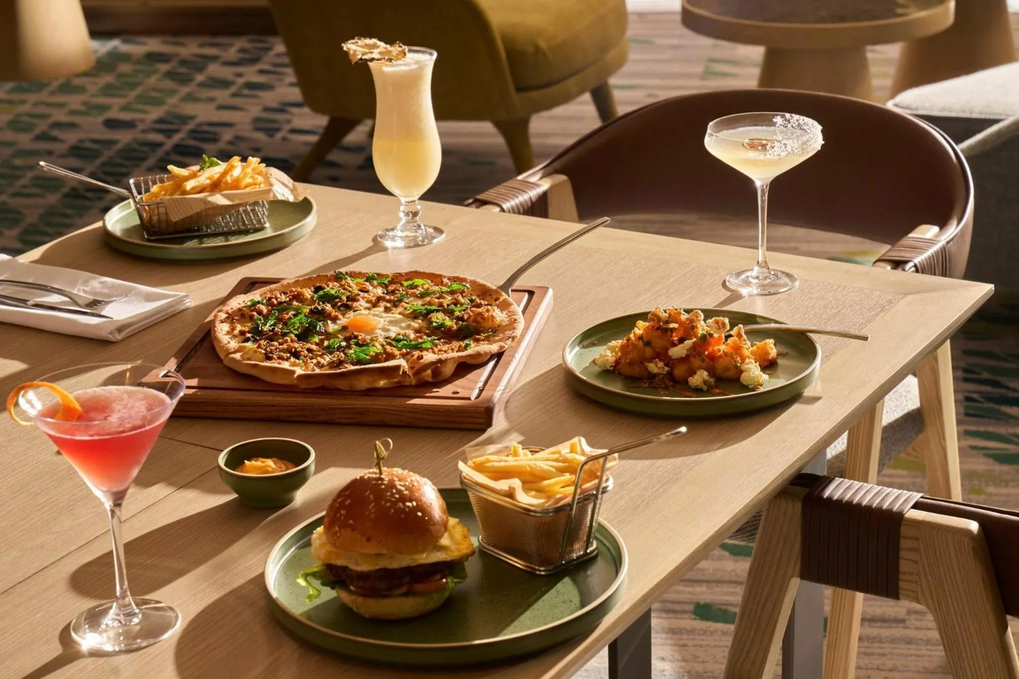 Restaurant/places to eat in Holiday Inn & Suites Vientiane by IHG