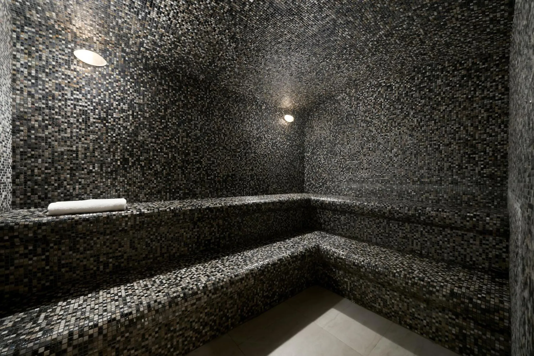 Steam room in Holiday Inn & Suites Vientiane by IHG