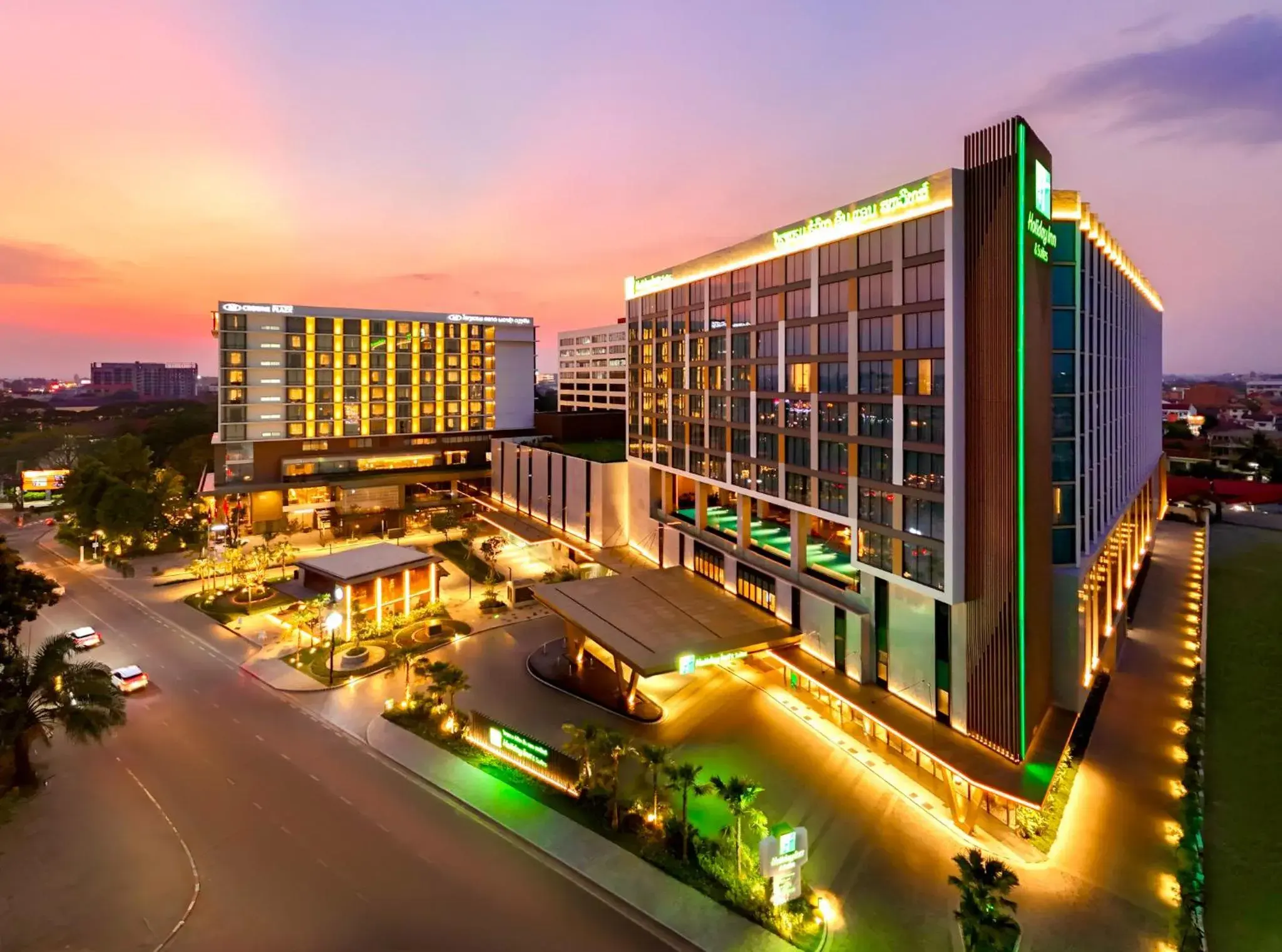 Property building in Holiday Inn & Suites Vientiane by IHG Property building in Holiday Inn & Suites Vientiane by IHG