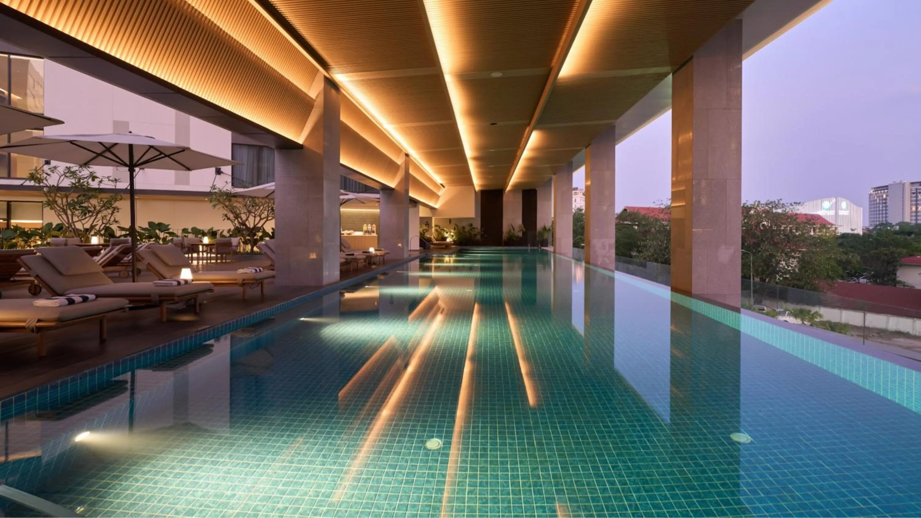 Swimming pool in Holiday Inn & Suites Vientiane by IHG