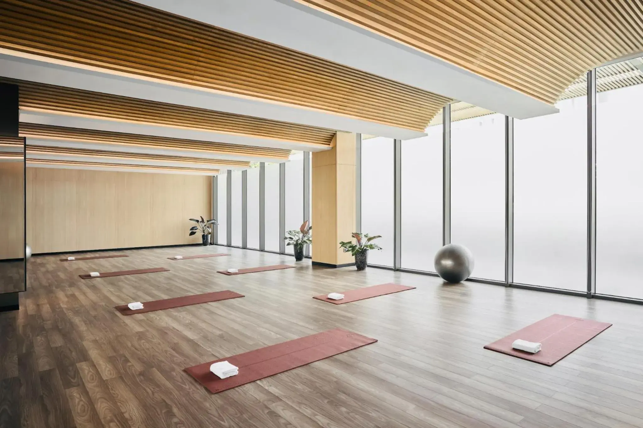 Fitness centre/facilities in Holiday Inn & Suites Vientiane by IHG Fitness centre/facilities in Holiday Inn & Suites Vientiane by IHG