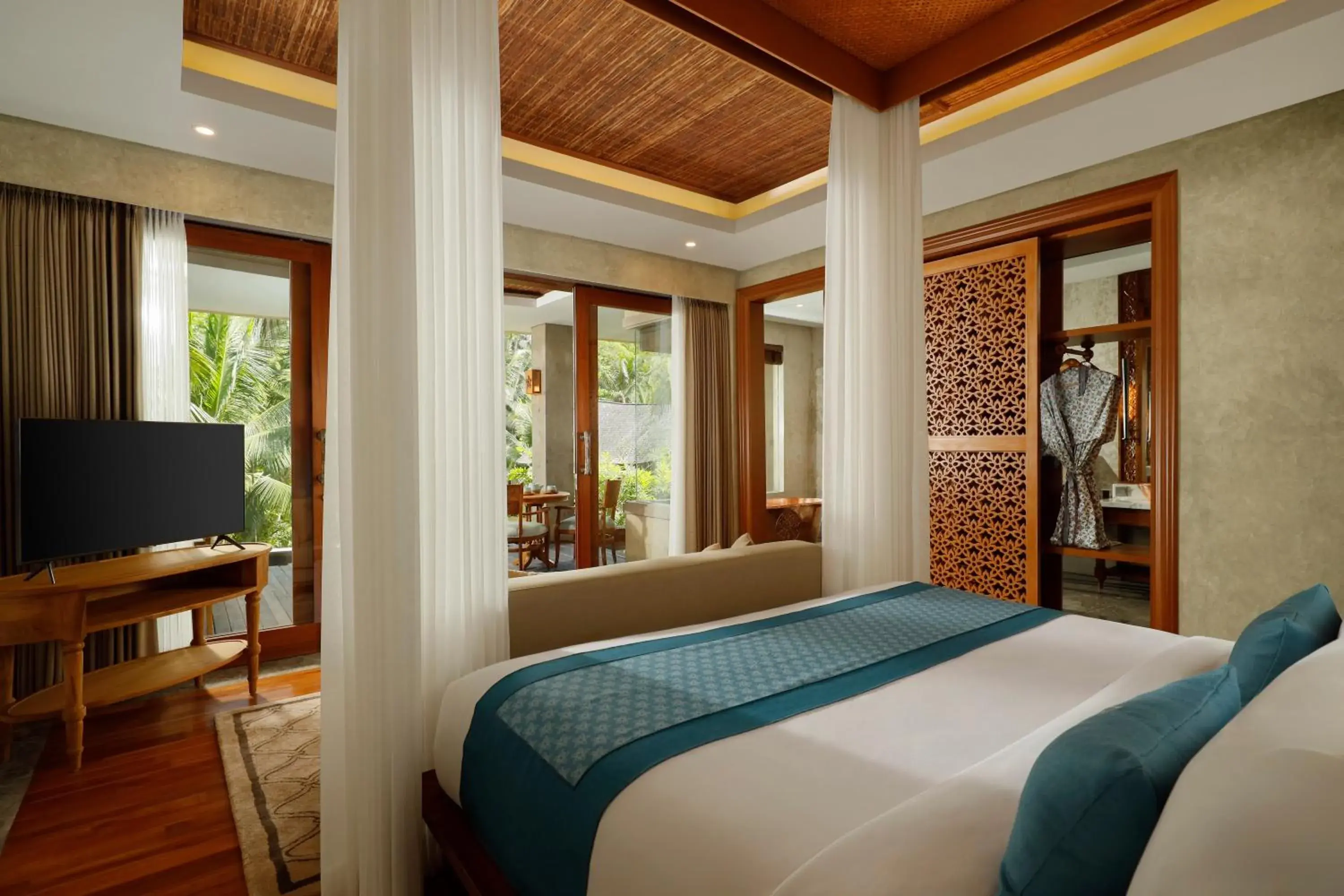 Bed in Abisena Wellness & Resort Ubud-Adult Only Bed in Abisena Wellness & Resort Ubud-Adult Only