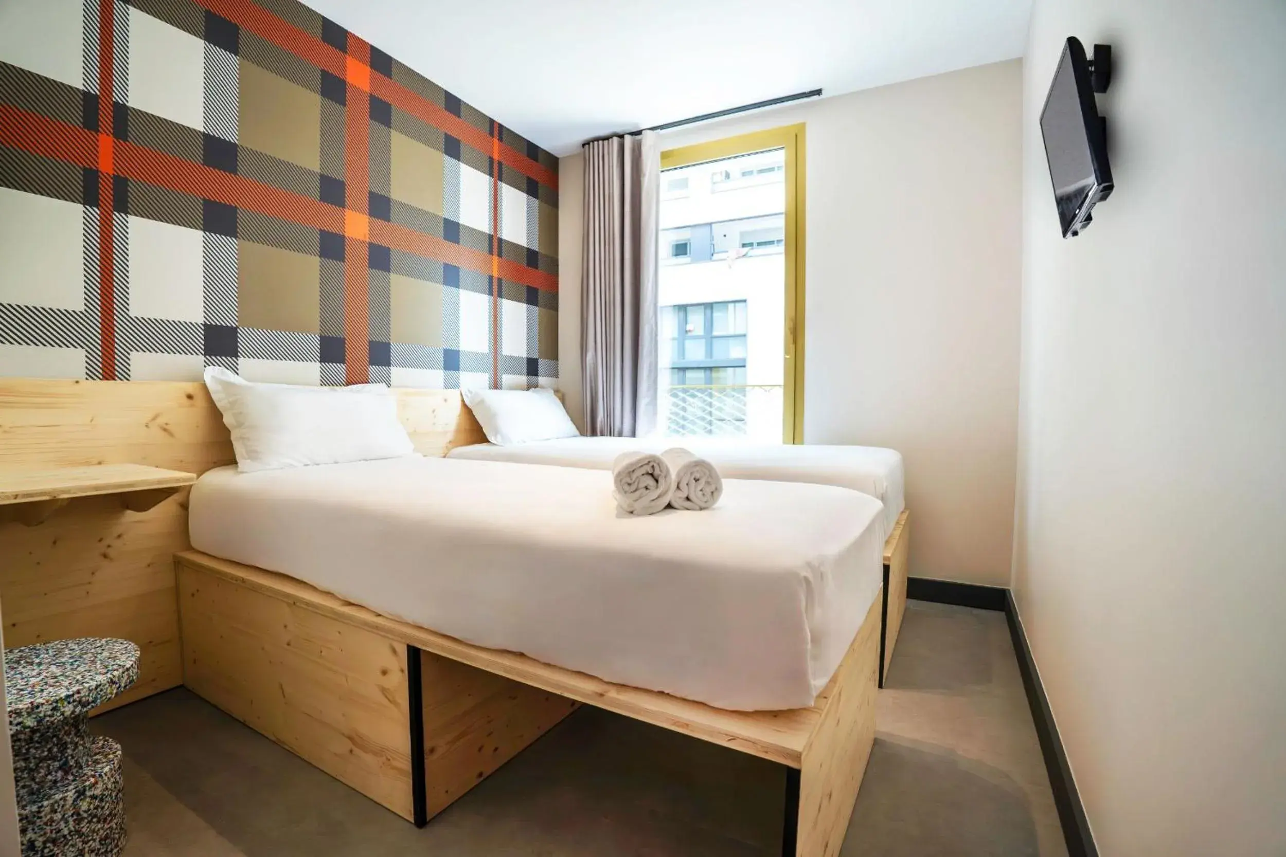 Bedroom, Bed in easyHotel Marseille Euromed Bedroom, Bed in easyHotel Marseille Euromed