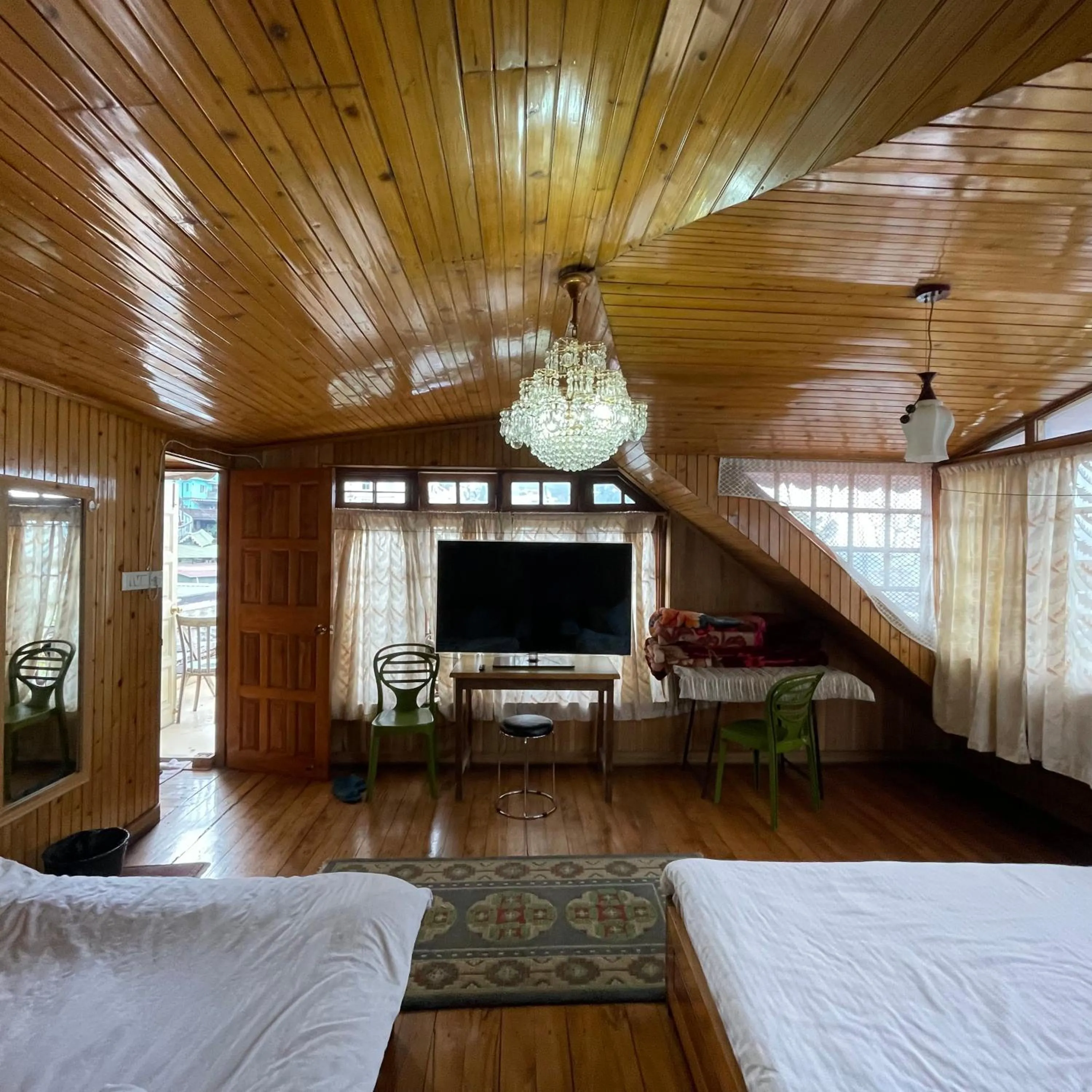 Ngawang homestay