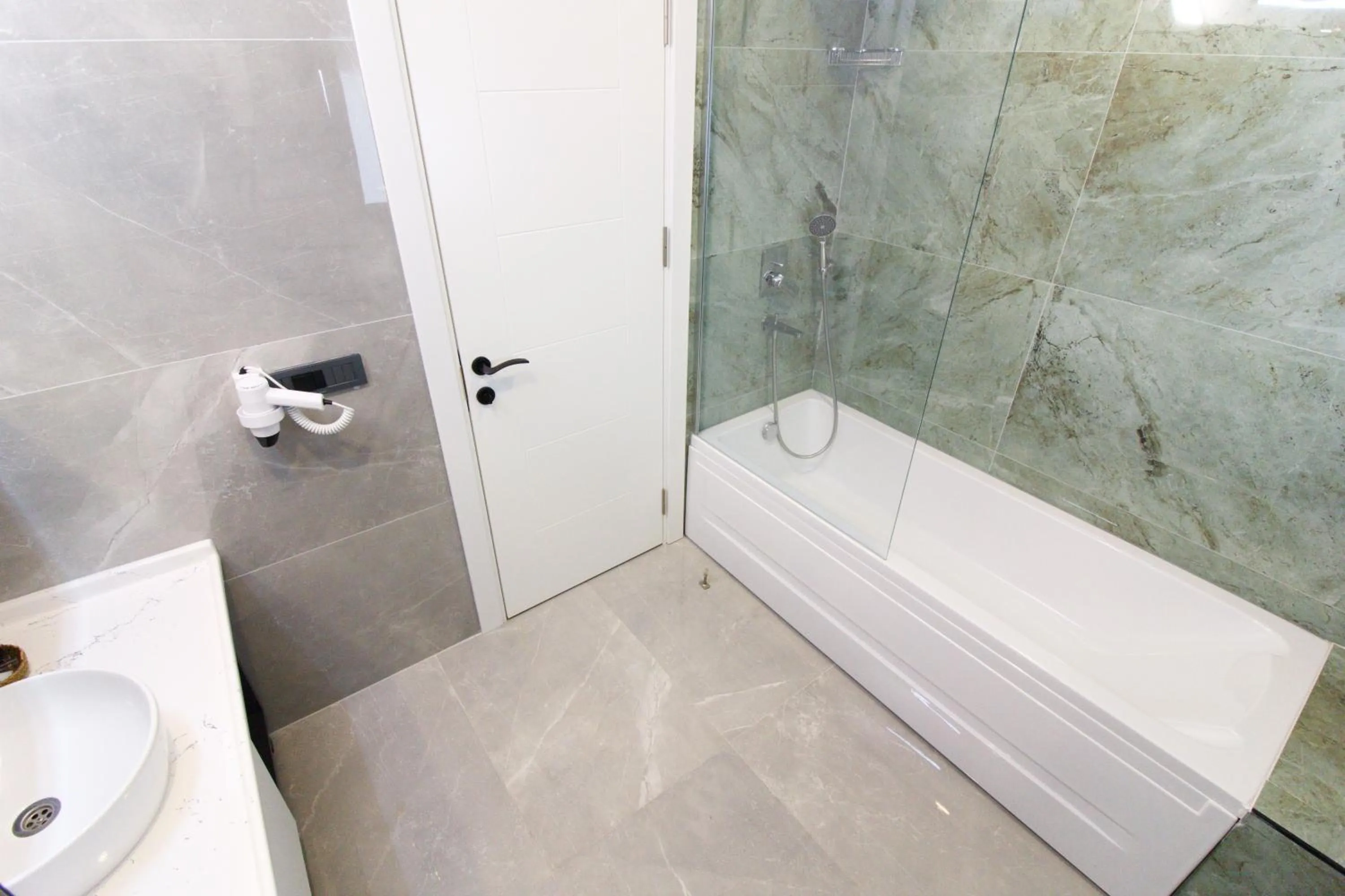 Shower in ONKA OTELCİLİK TURİZM TİCARET LİMİTED ŞİRKETi