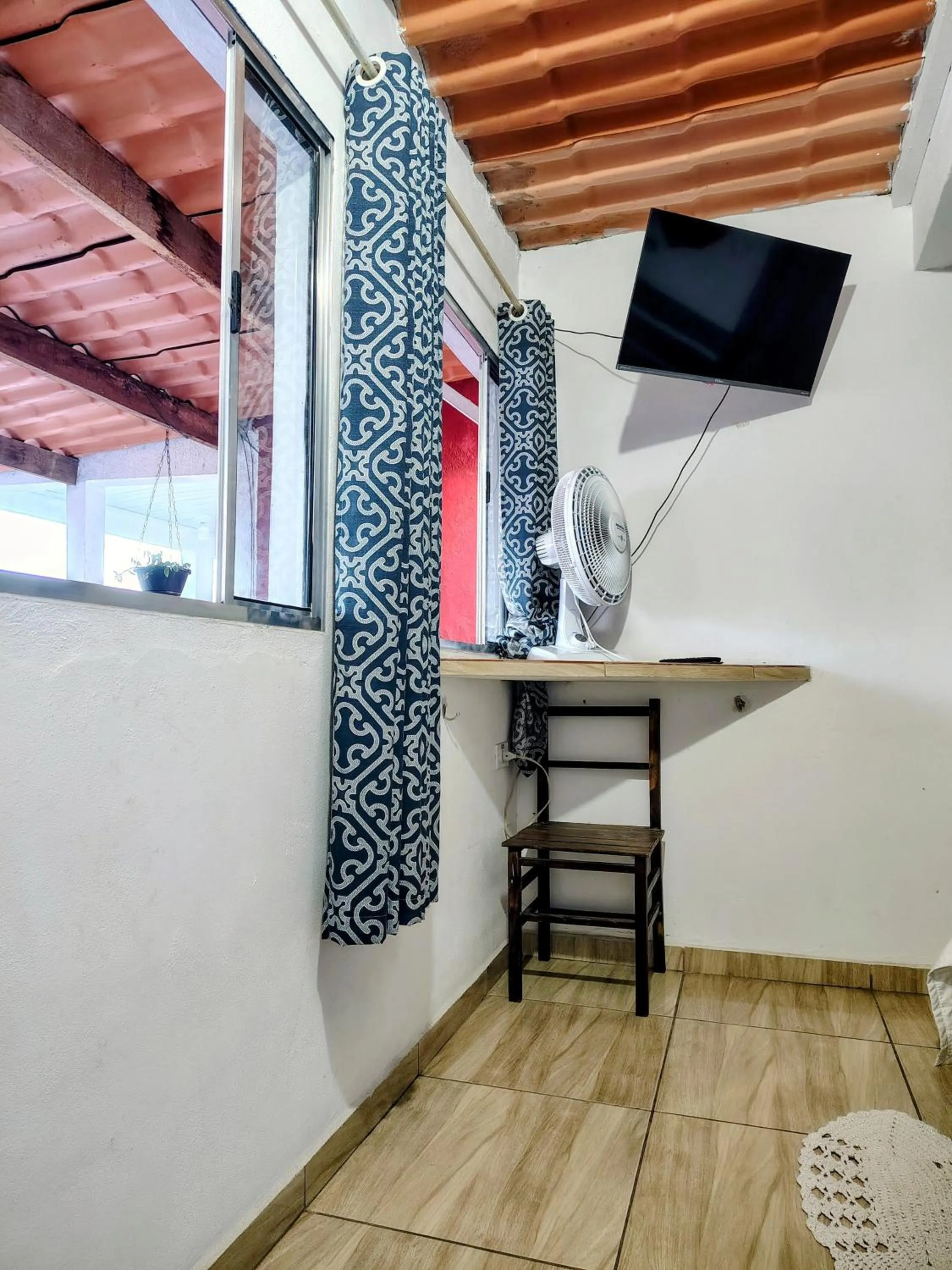 TV and multimedia in Pousada Aconchego Recanto Do Mar