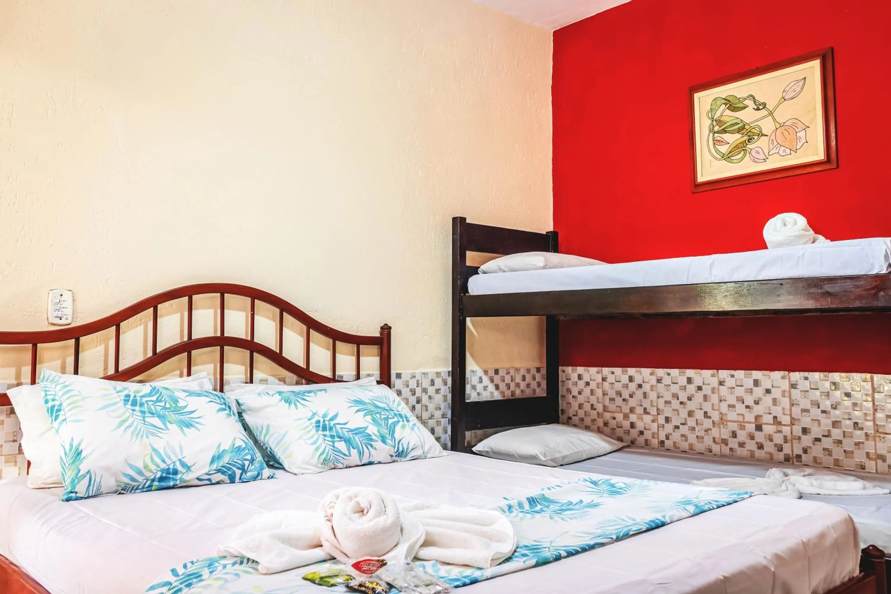 Photo of the whole room, Bed in Pousada Aconchego Recanto Do Mar