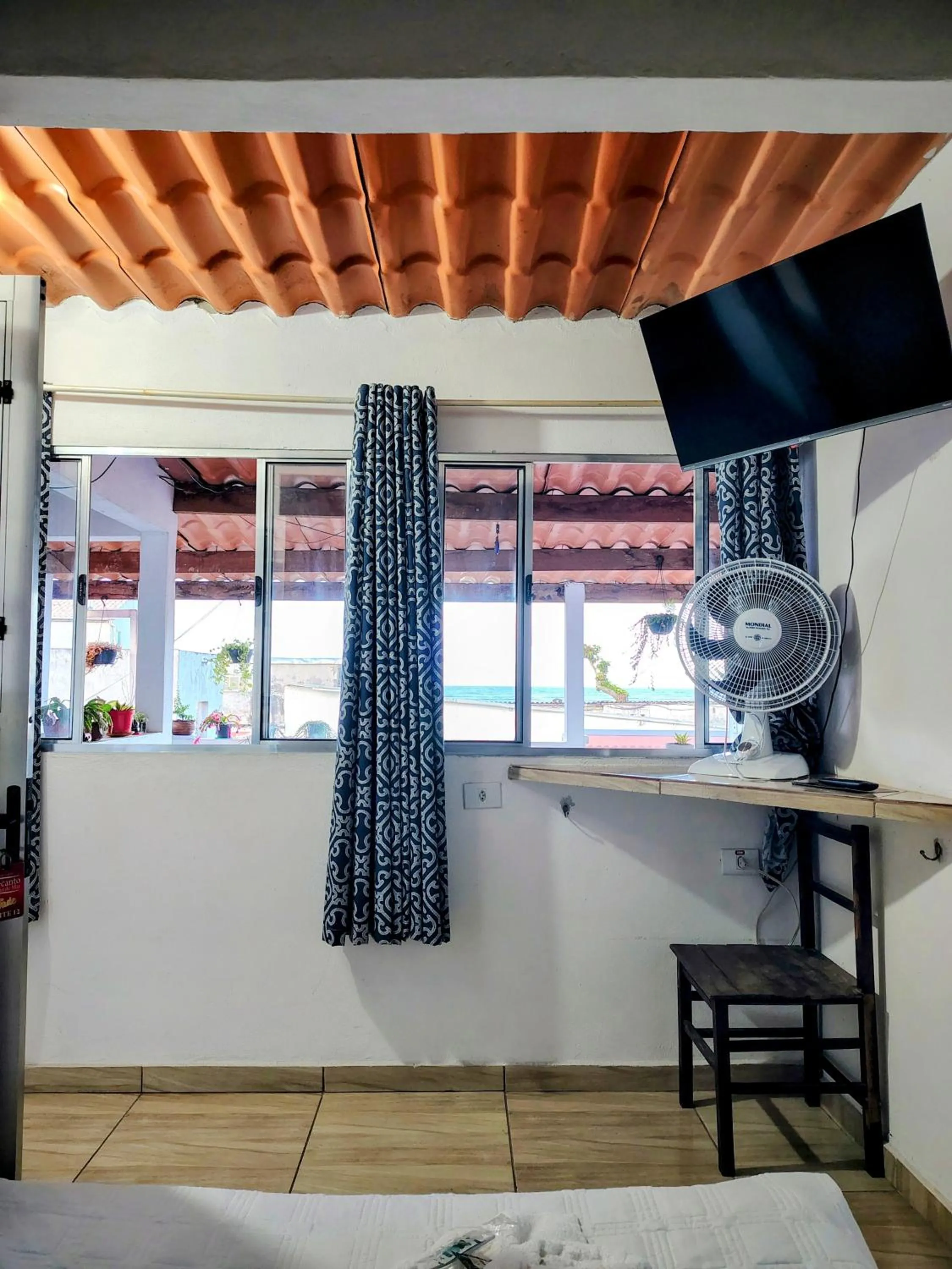 TV and multimedia in Pousada Aconchego Recanto Do Mar