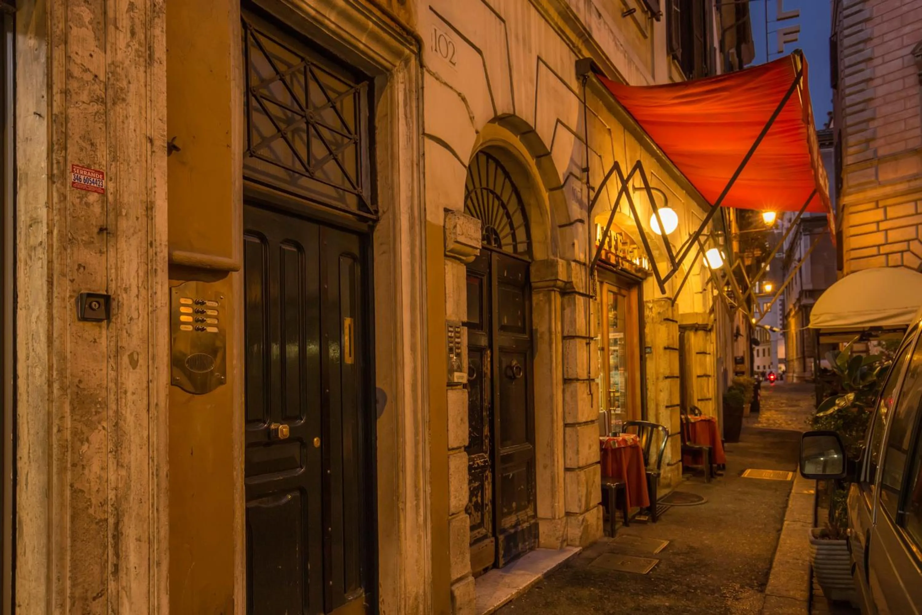 Facade/entrance in Orso Luxury Apartment