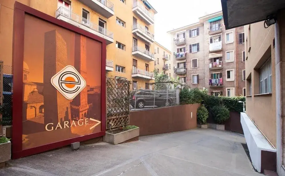 Twin Room in Grand Hotel Elite Twin Room in Grand Hotel Elite