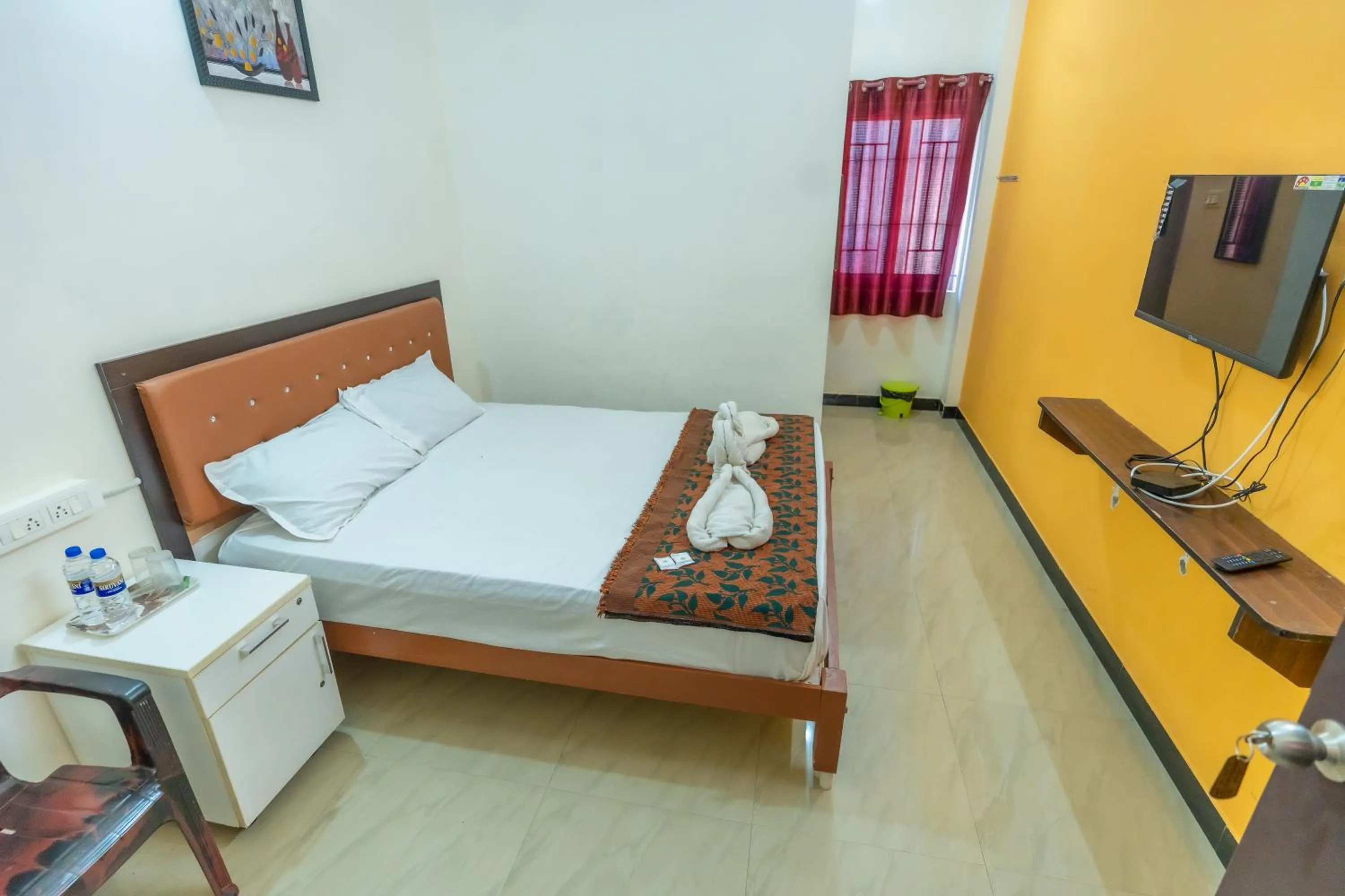 Photo of the whole room, Bed in Aryas Residency- Near Isha Foundation Coimbatore & Karunya University