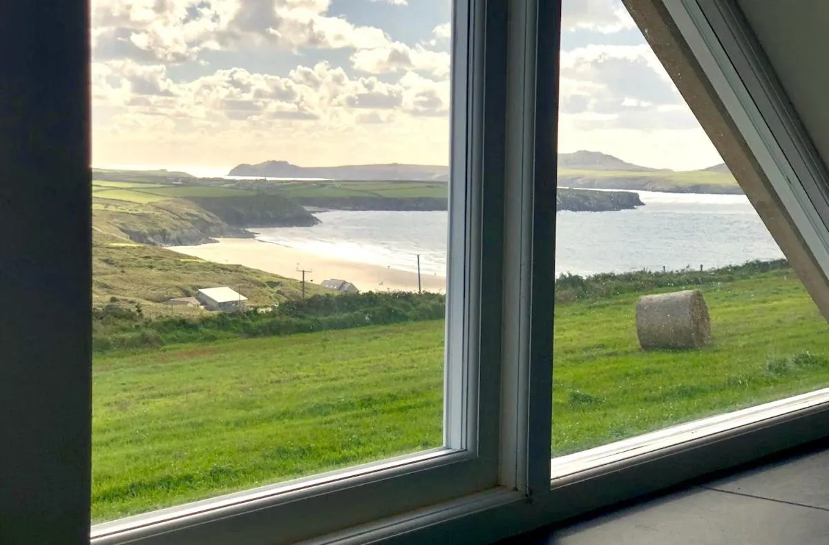 Floor plan in Swn y Môr - 1 Bedroom Cottage - Whitesands