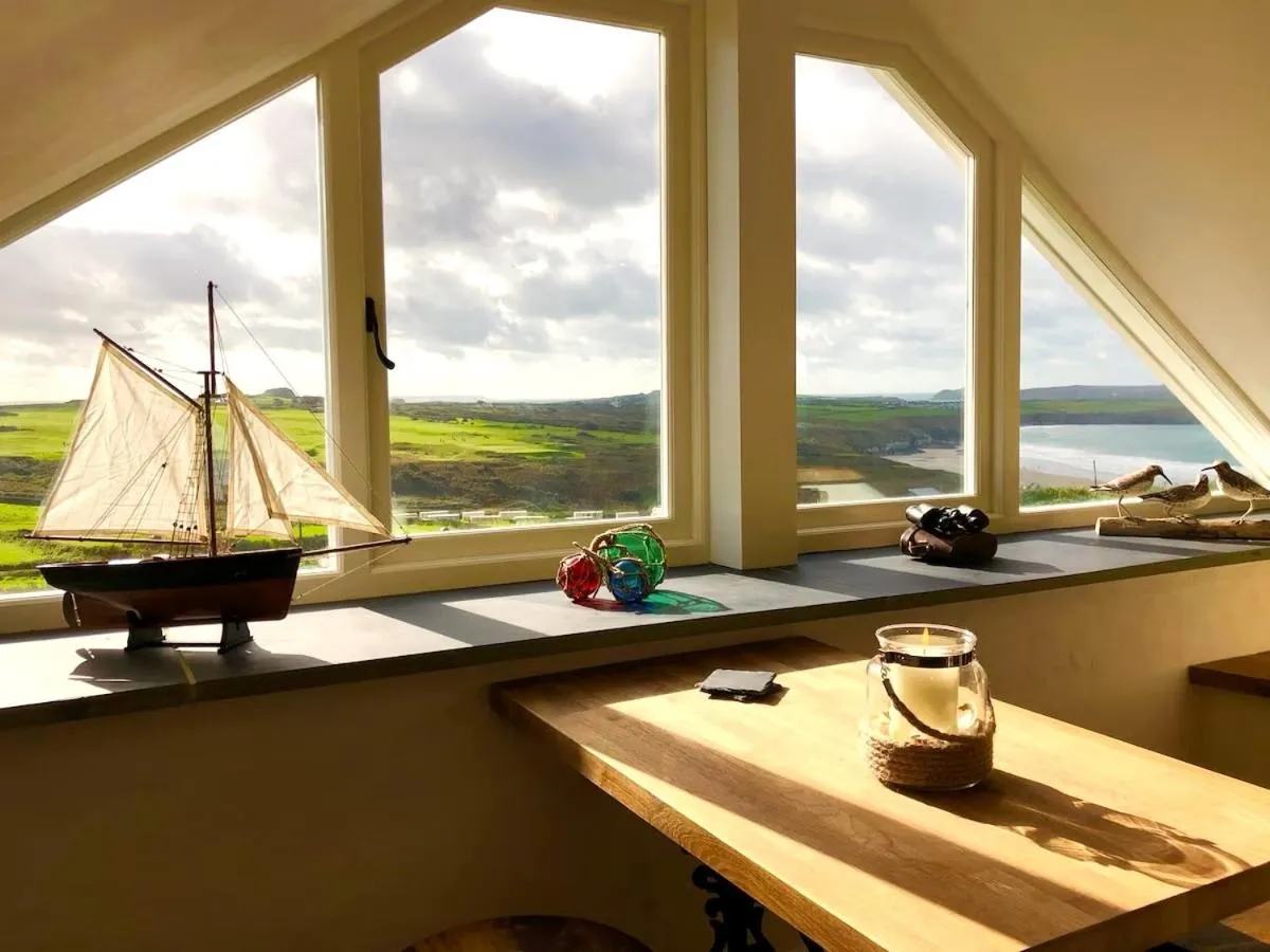 Floor plan in Swn y Môr - 1 Bedroom Cottage - Whitesands