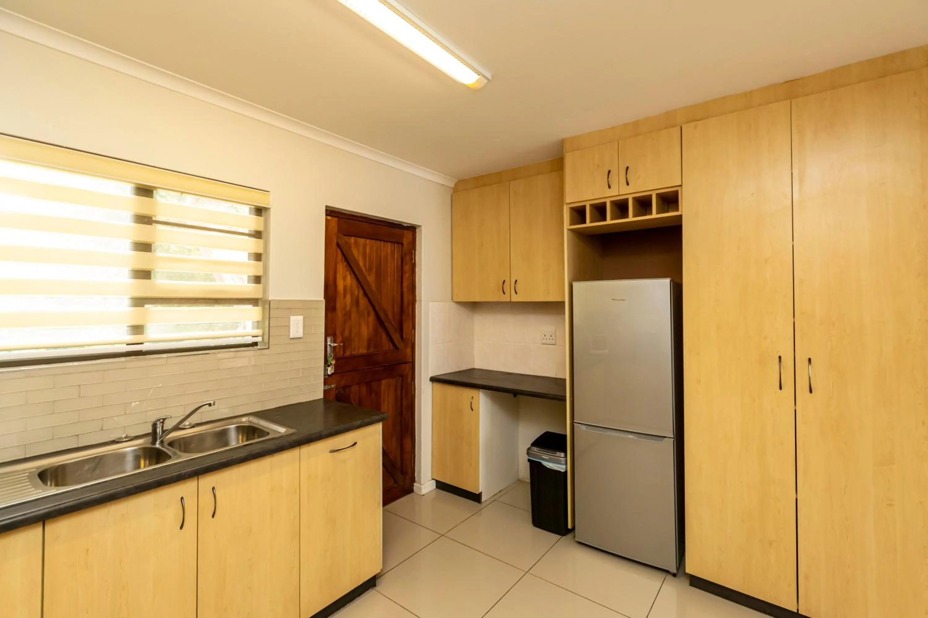 Kitchen or kitchenette in Fish Eagle Manor
