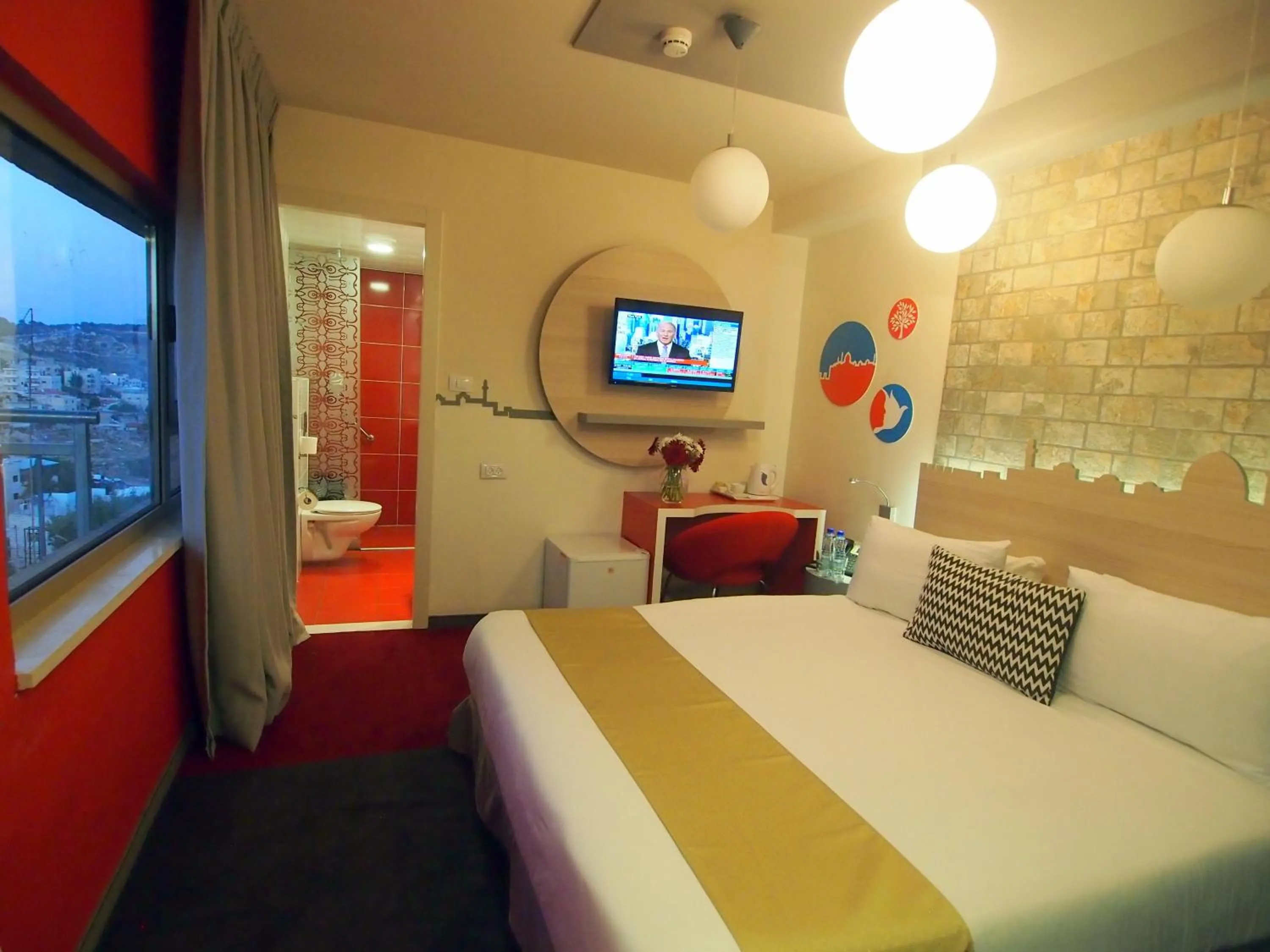 Photo of the whole room, Bed in Grand Park Hotel Jerusalem