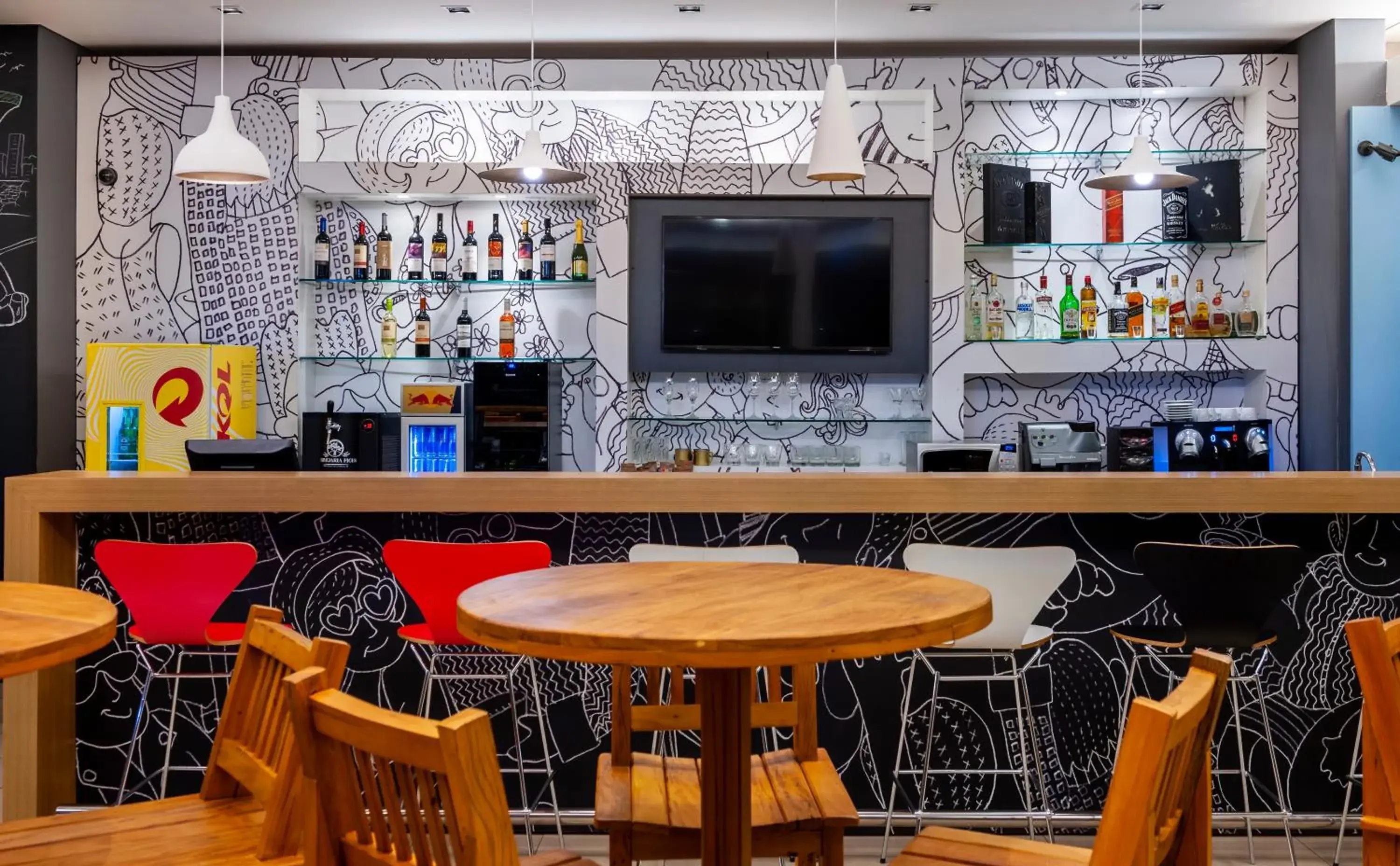 Lounge or bar in ibis Ourinhos Lounge or bar in ibis Ourinhos