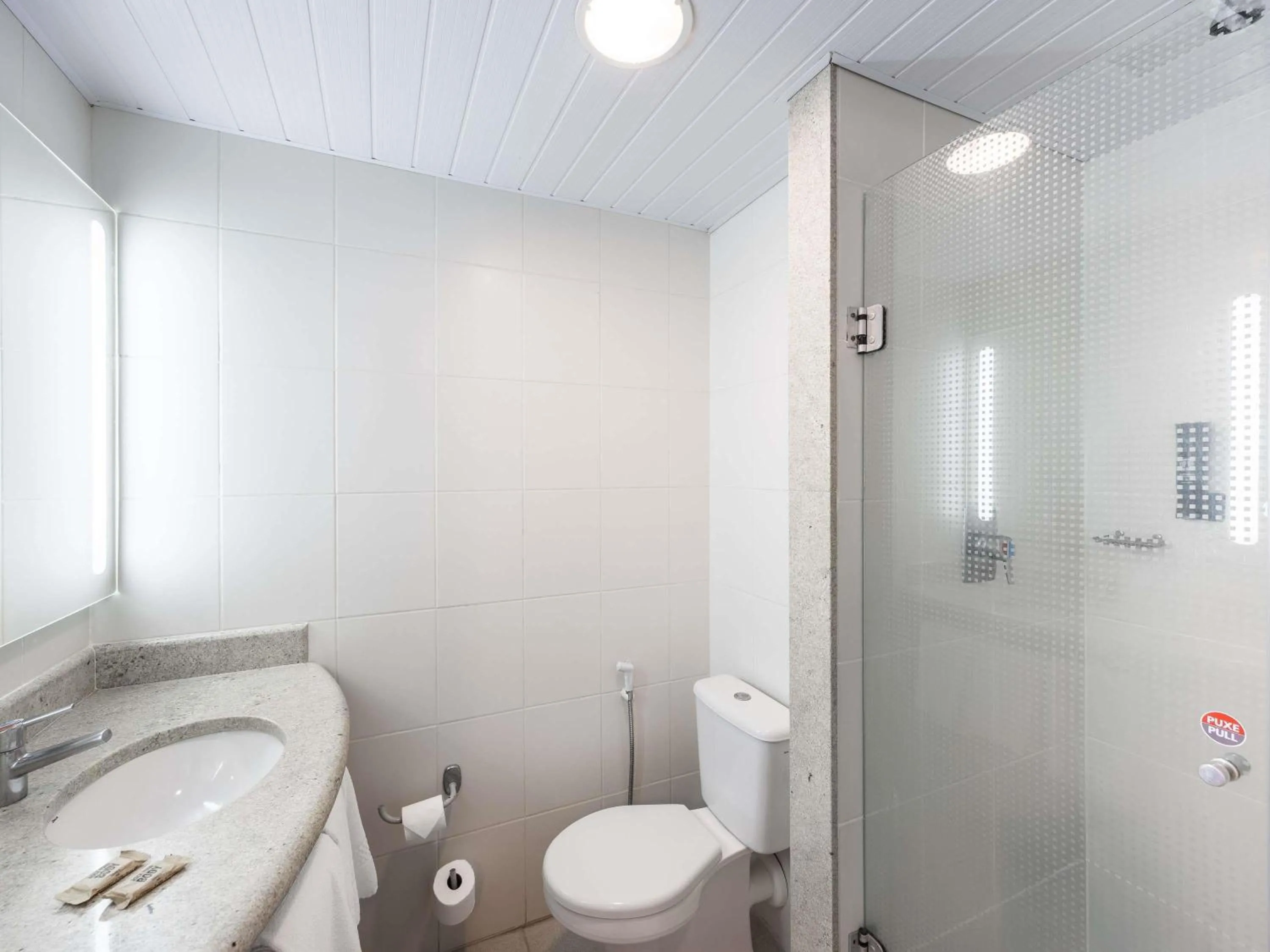 Bedroom in ibis Ourinhos