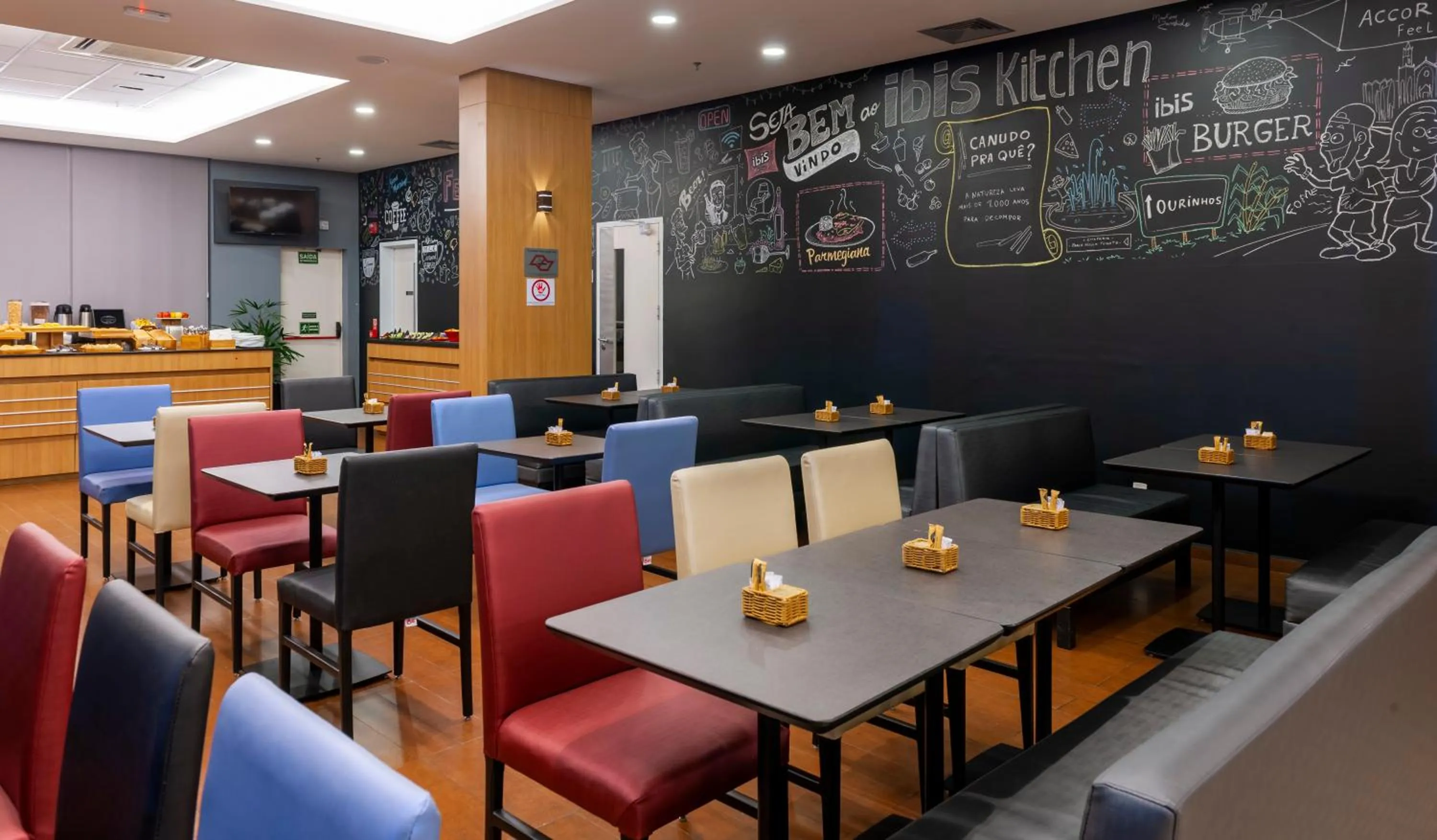 Restaurant/places to eat in ibis Ourinhos