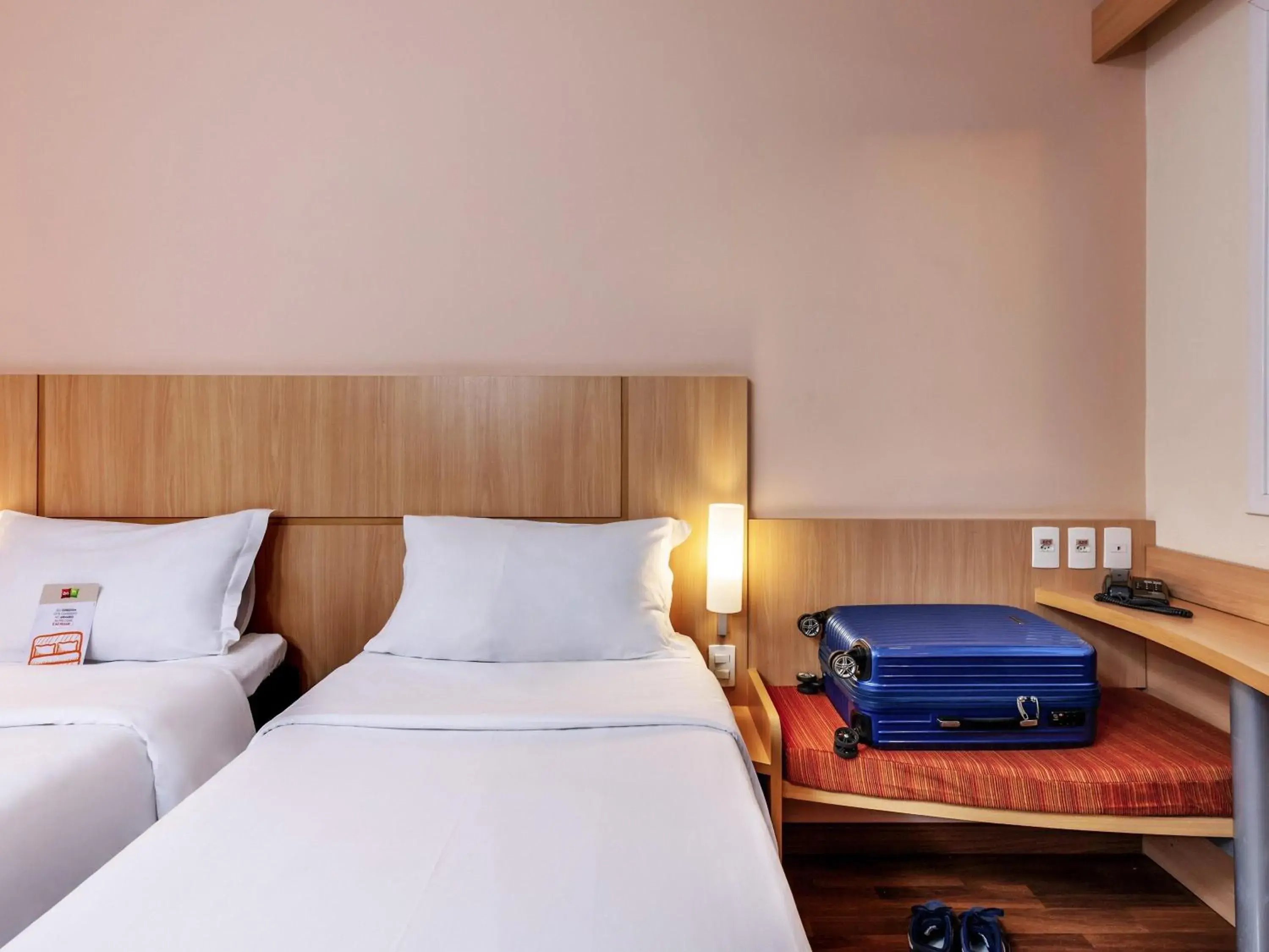 Bedroom, Bed in ibis Ourinhos Bedroom, Bed in ibis Ourinhos