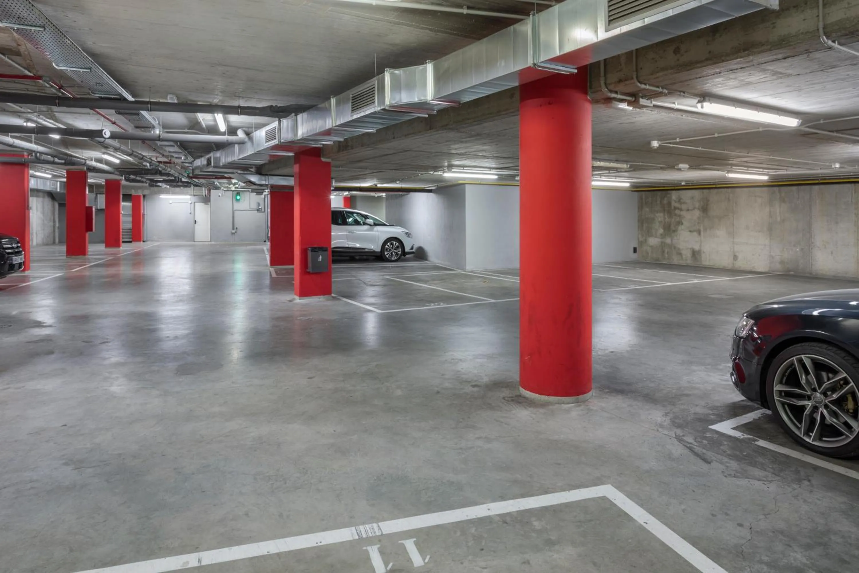 Parking in B&B HOTEL Zaragoza Plaza Mozart