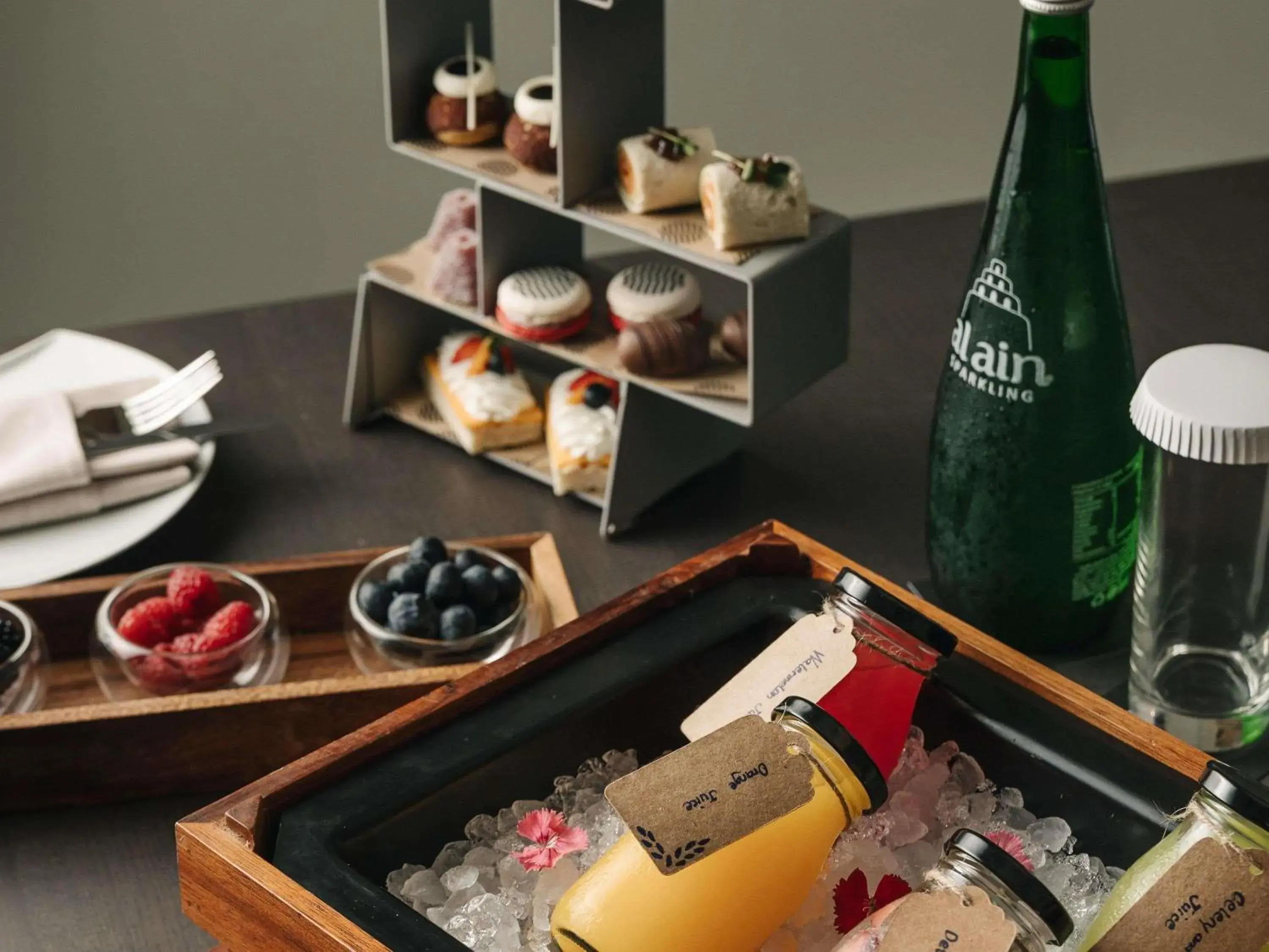 Bedroom in Pullman Dubai Jumeirah Lakes Towers Bedroom in Pullman Dubai Jumeirah Lakes Towers