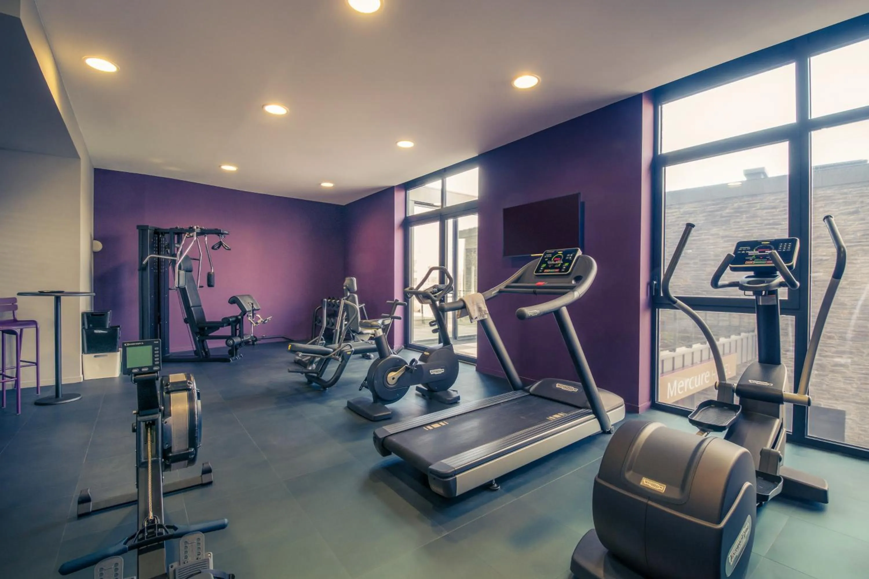 Fitness centre/facilities in Mercure Cherbourg Centre Port
