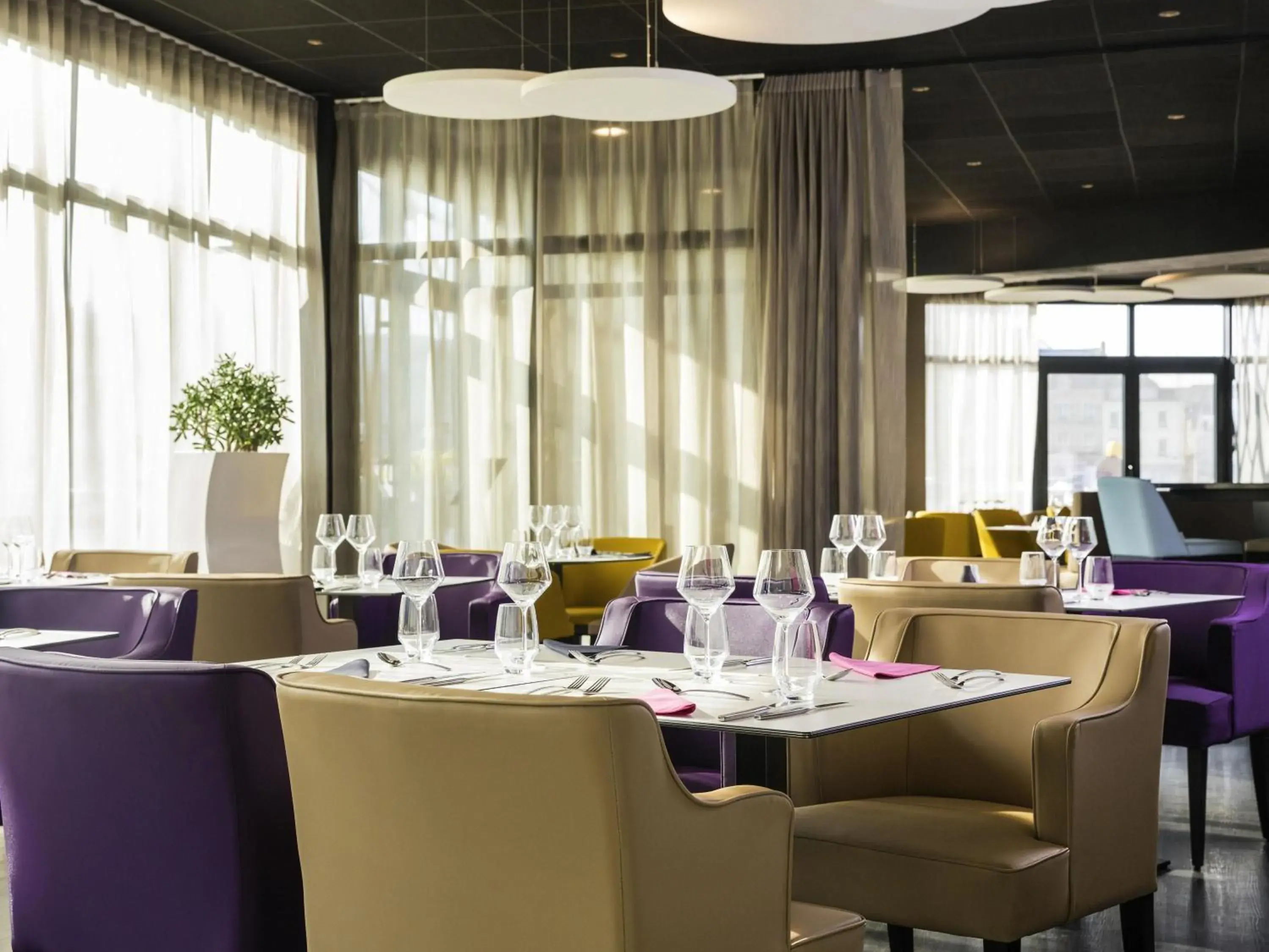 Restaurant/places to eat in Mercure Cherbourg Centre Port Restaurant/places to eat in Mercure Cherbourg Centre Port