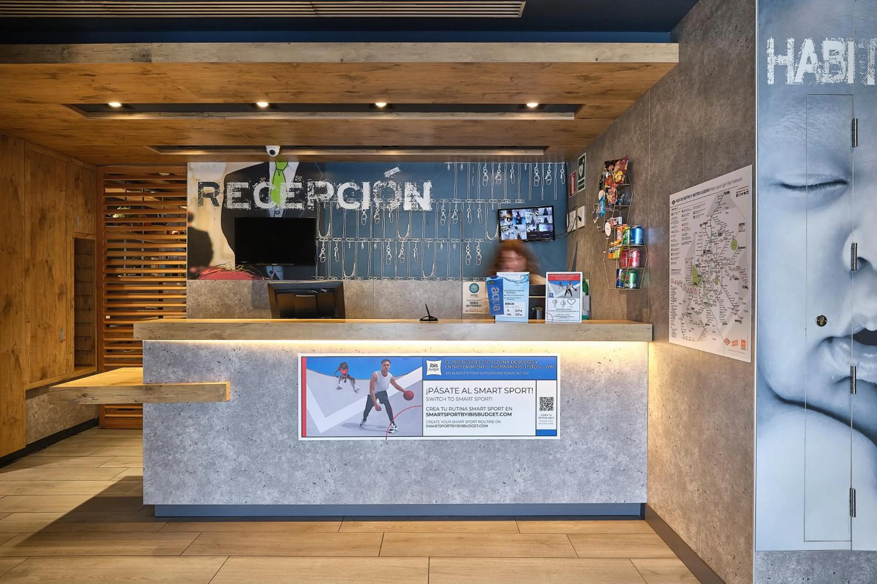 Lobby or reception in Ibis Budget Madrid Calle 30