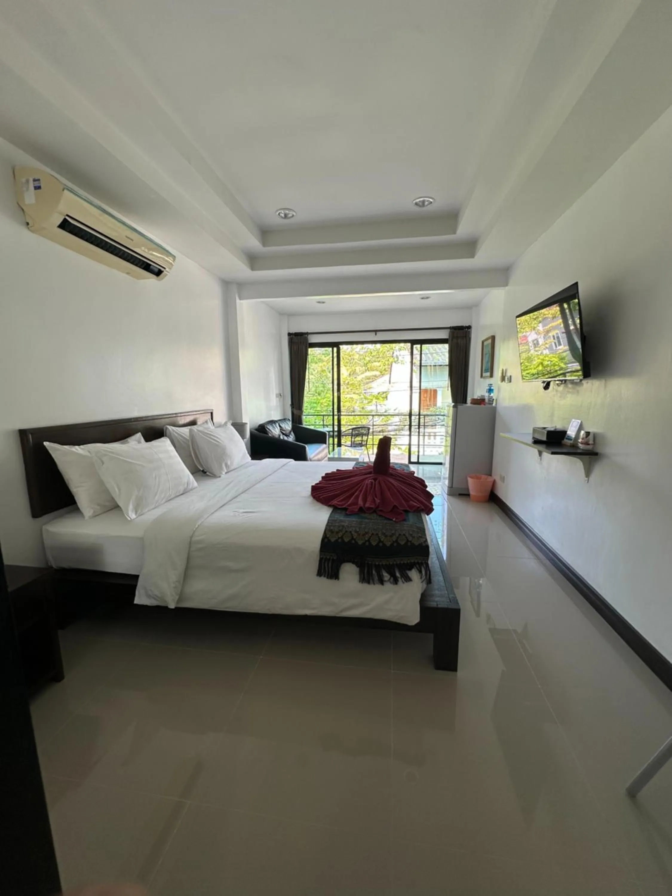 Bed in The Seashore Kamala Service Apartment