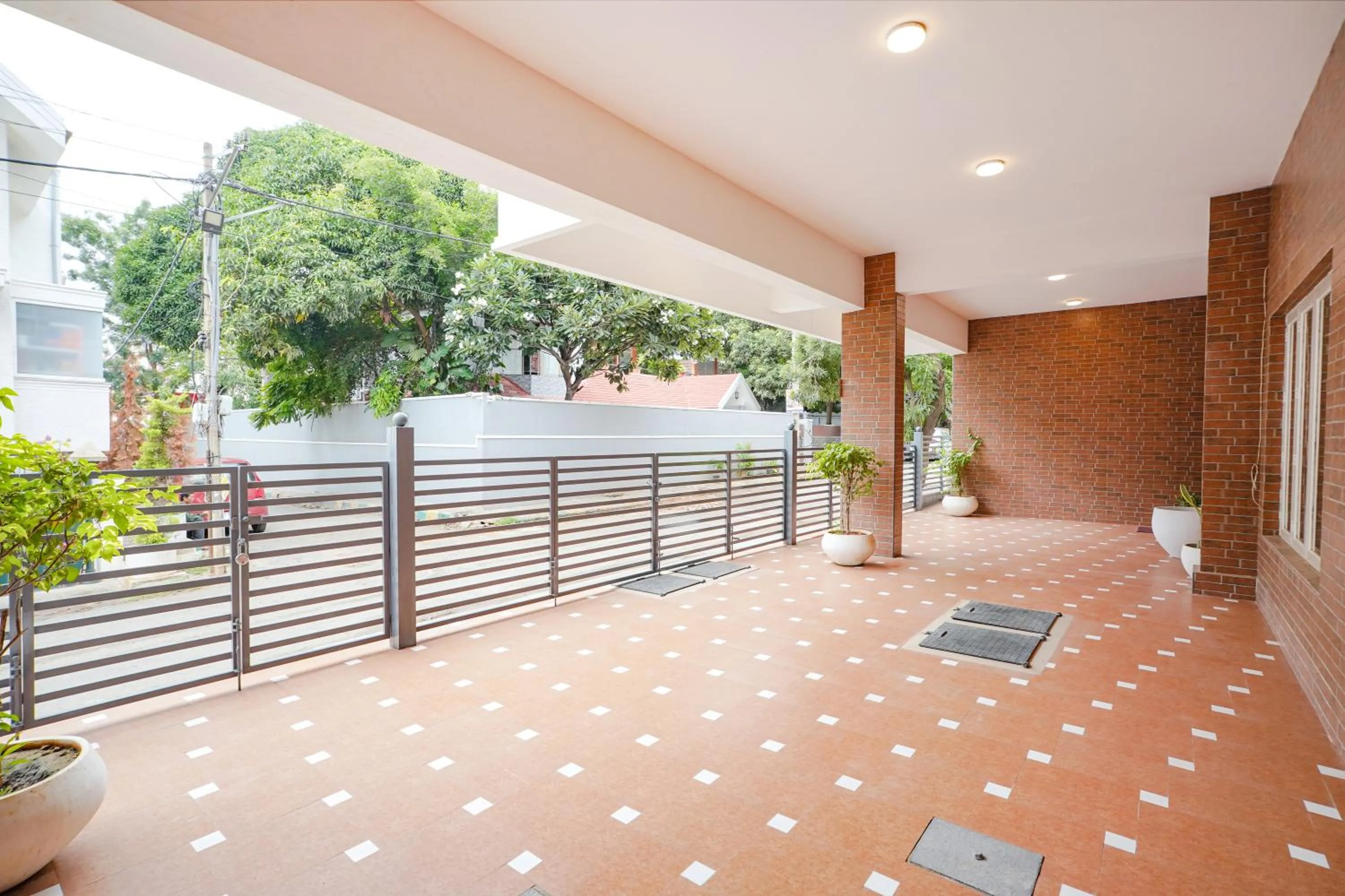 Parking in FabHotel Bougainvillea Suites - Horamavu