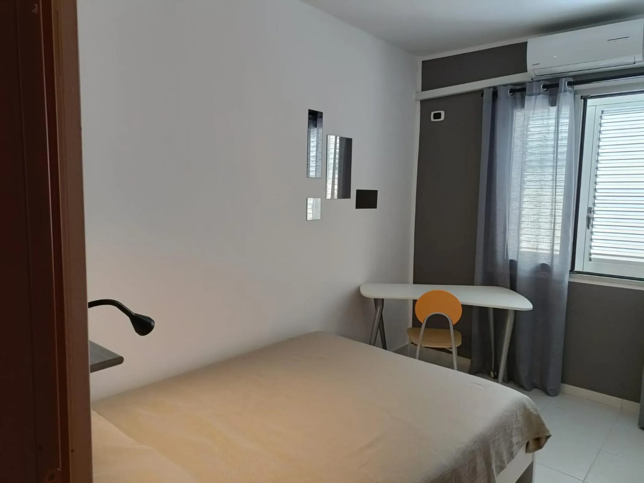 Bed in B&B Donna Nina