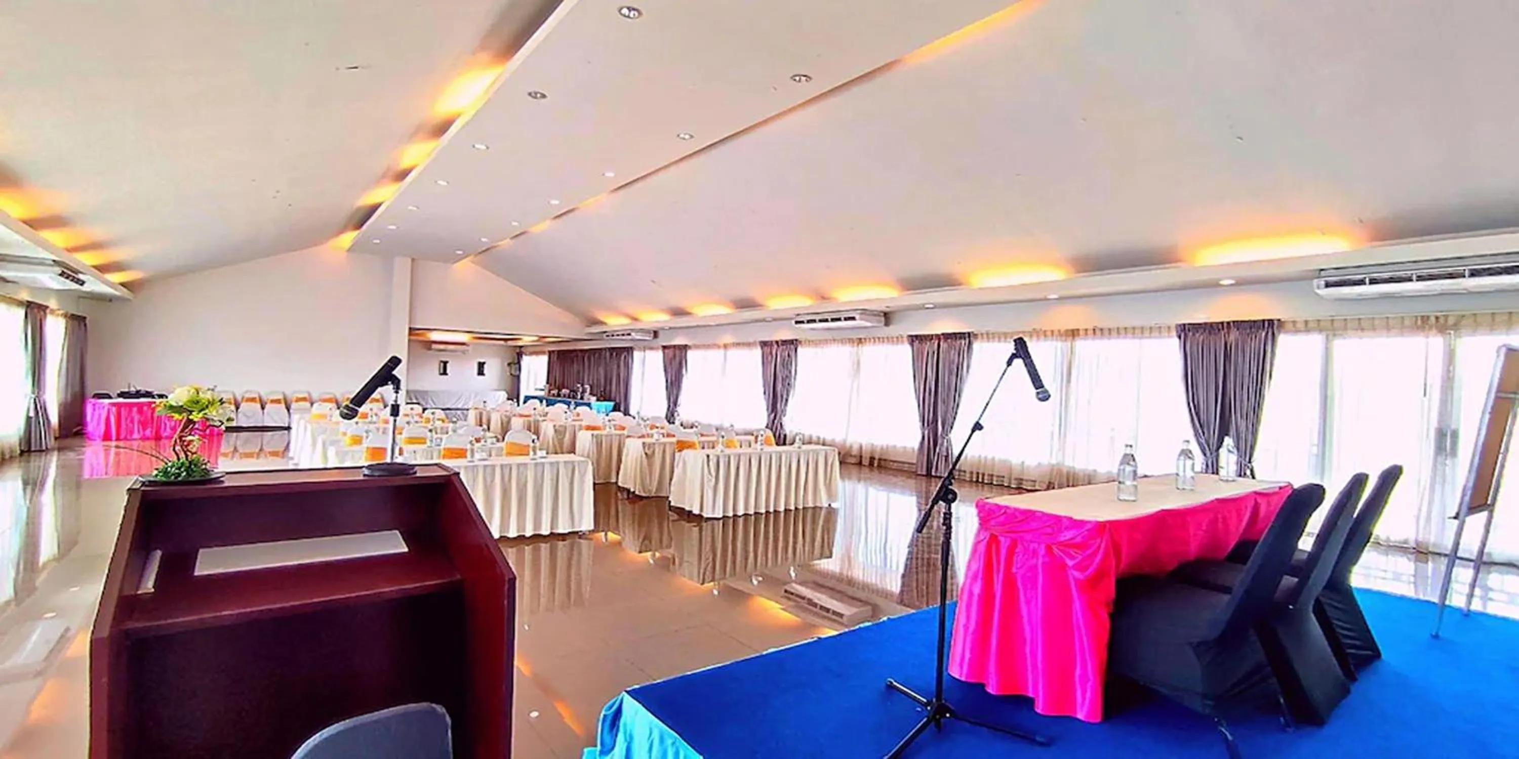Banquet/Function facilities in Gazebo Resort Pattaya