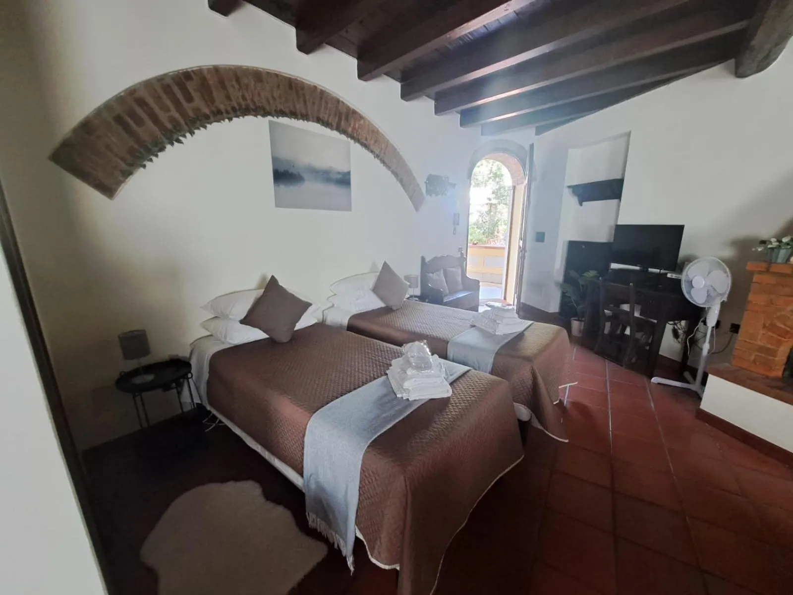 Photo of the whole room, Bed in Monolocale Beatrice Abbadesse Guest House M3-M5 Zara