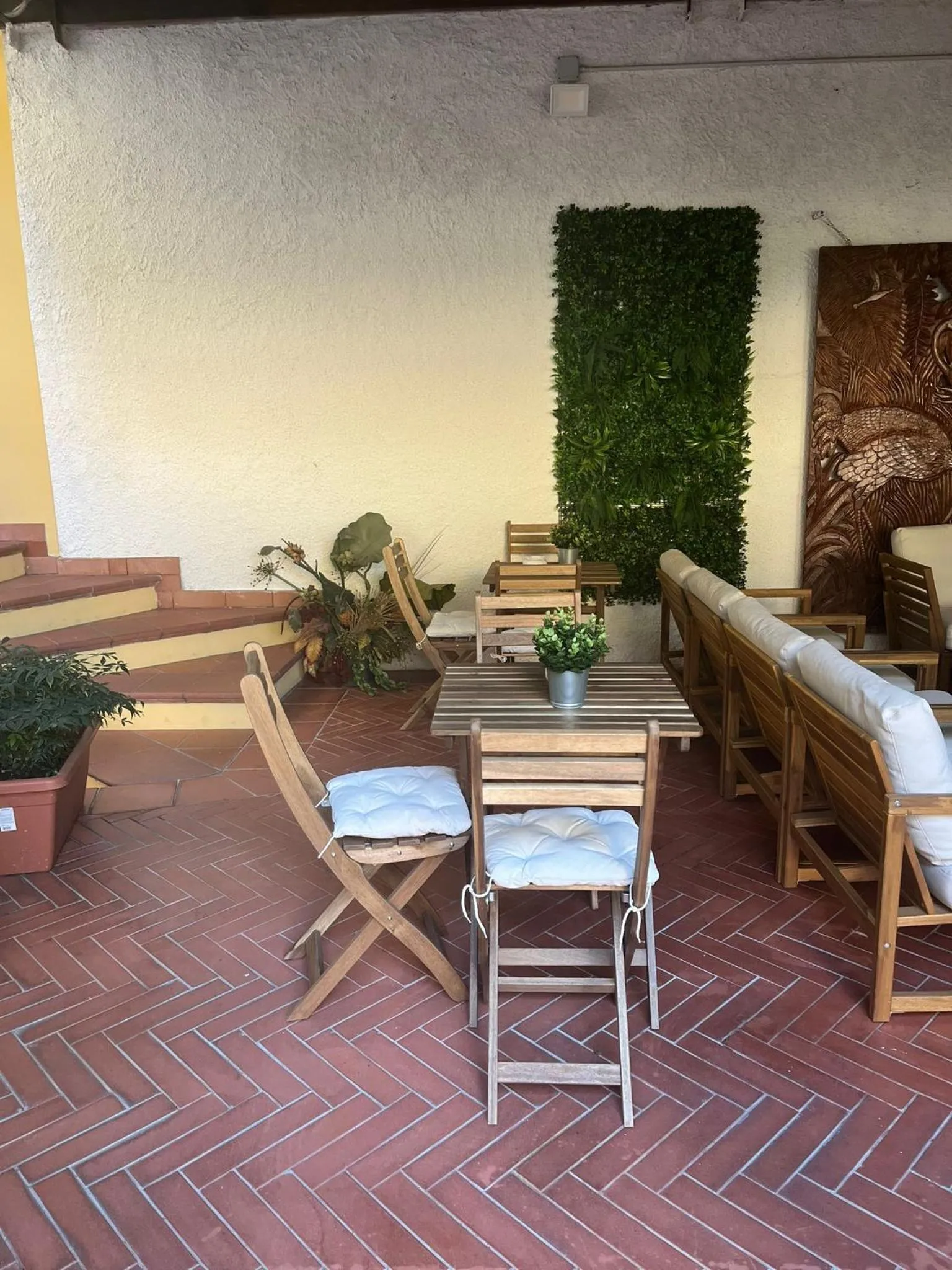 Patio in Monolocale Beatrice Abbadesse Guest House M3-M5 Zara