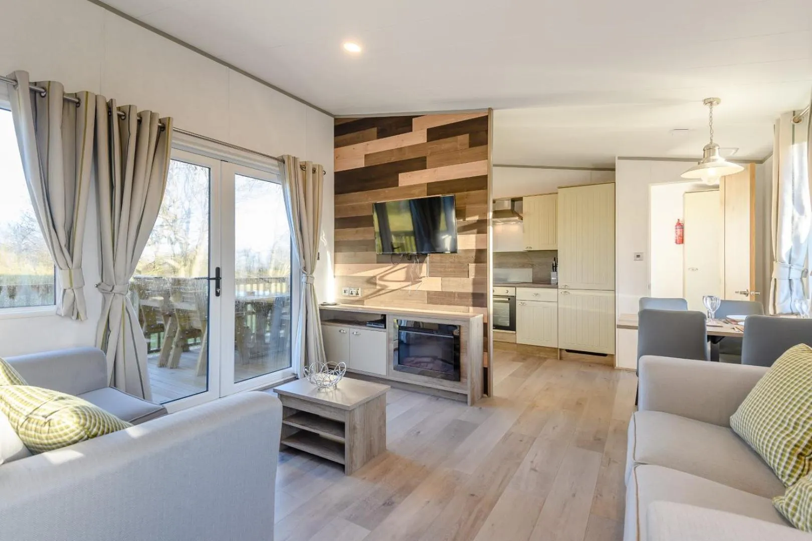 Kitchen or kitchenette in Best Western Plus Kenwick Park Hotel