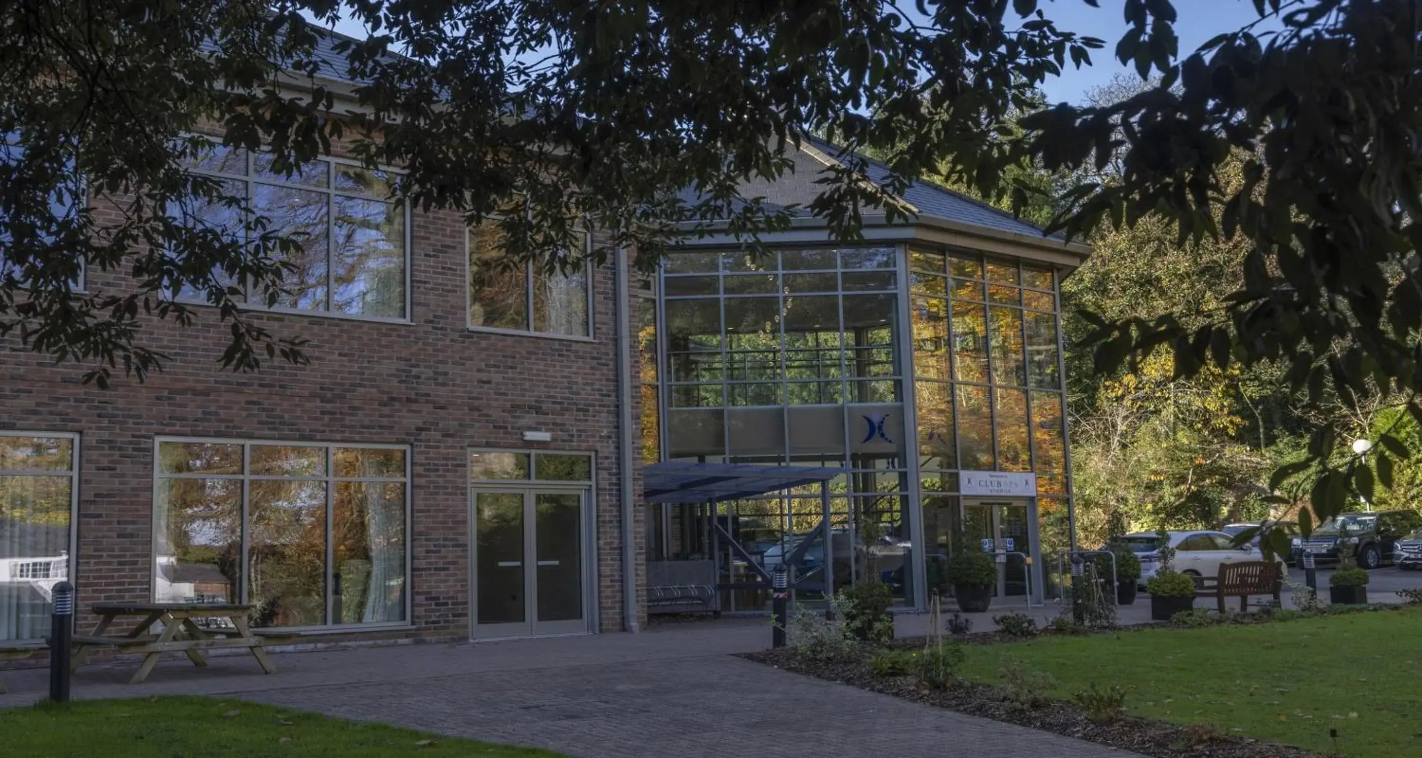 Property building in Best Western Plus Kenwick Park Hotel Property building in Best Western Plus Kenwick Park Hotel