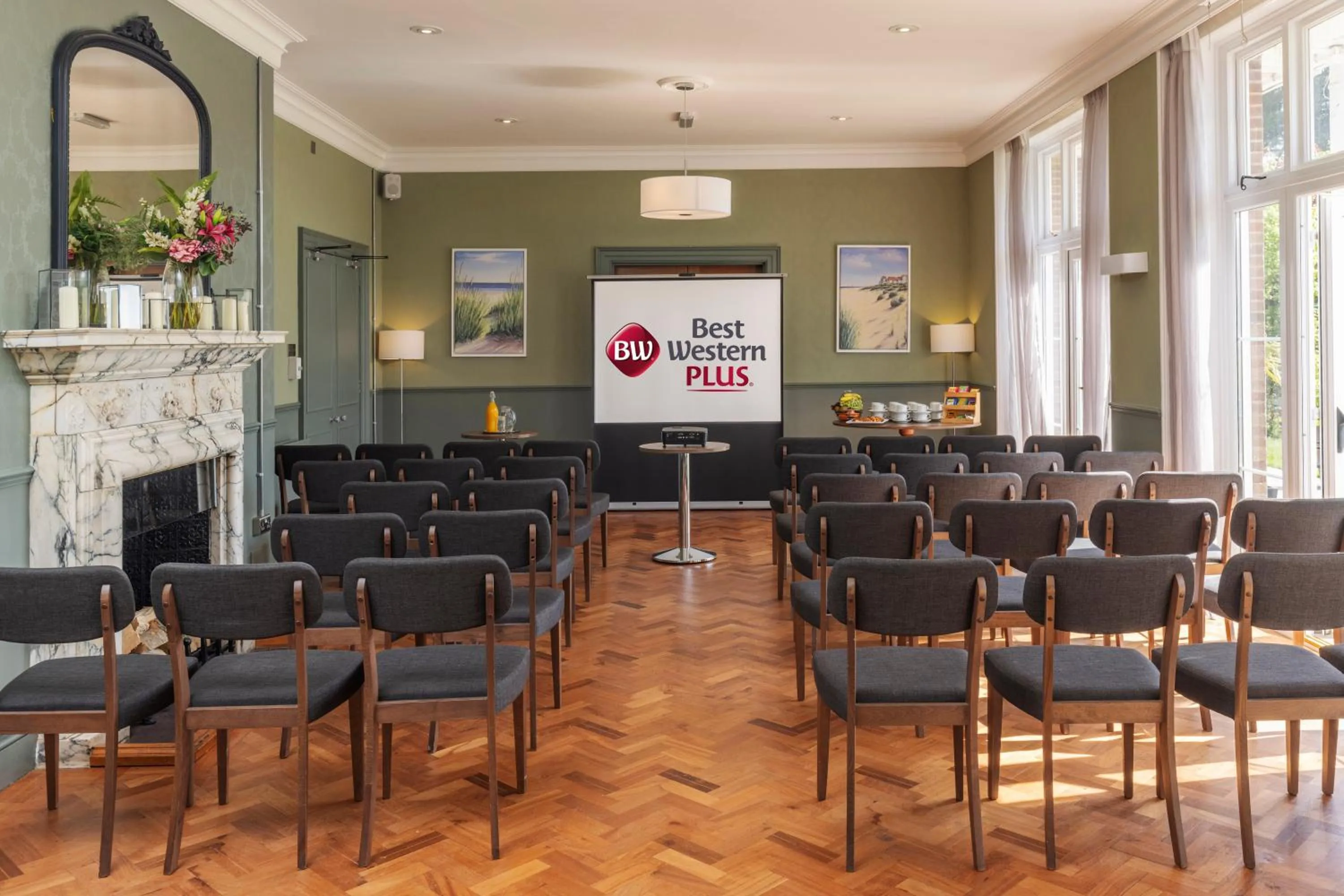 Meeting/conference room in Best Western Plus Kenwick Park Hotel