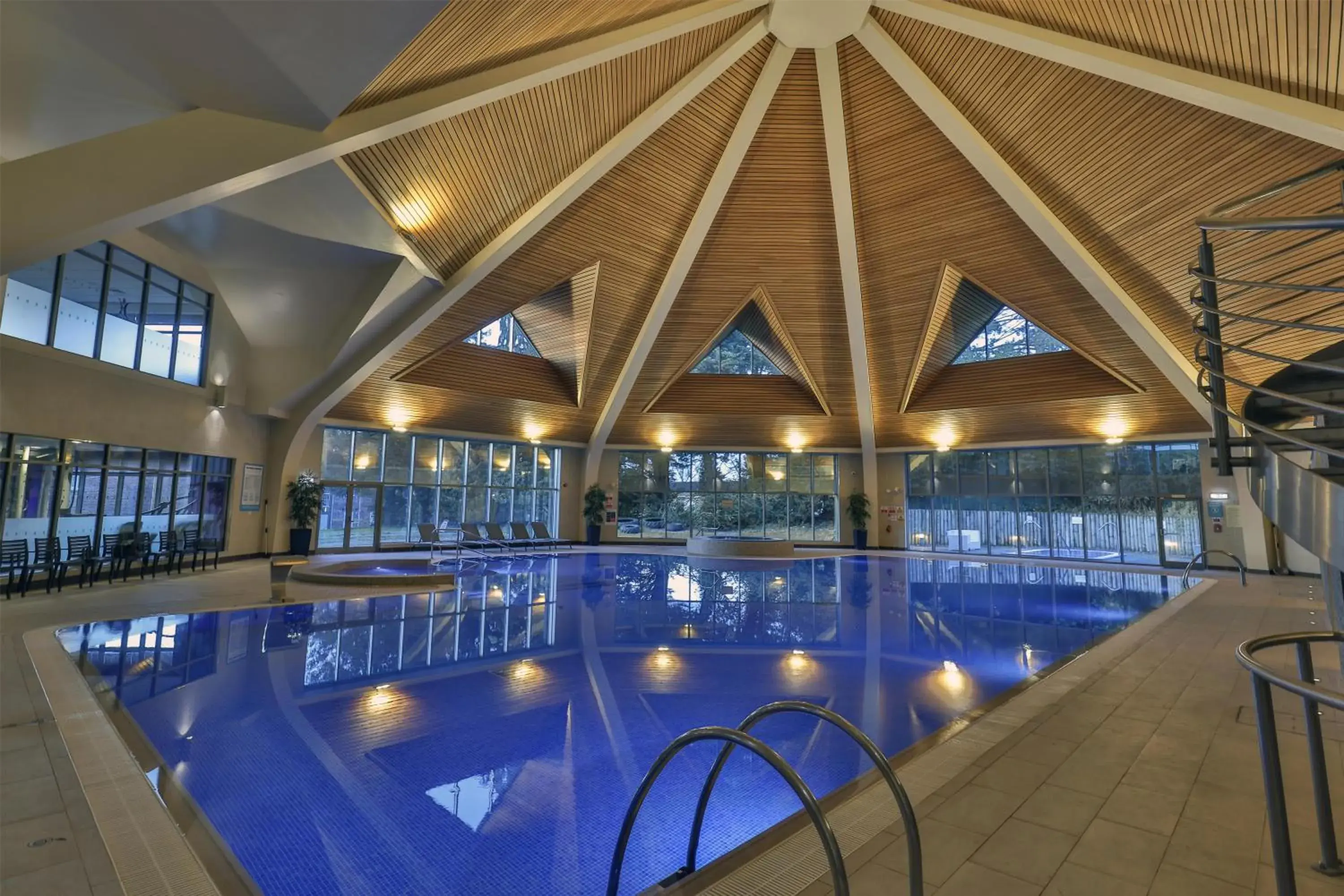 Property building in Best Western Plus Kenwick Park Hotel Property building in Best Western Plus Kenwick Park Hotel