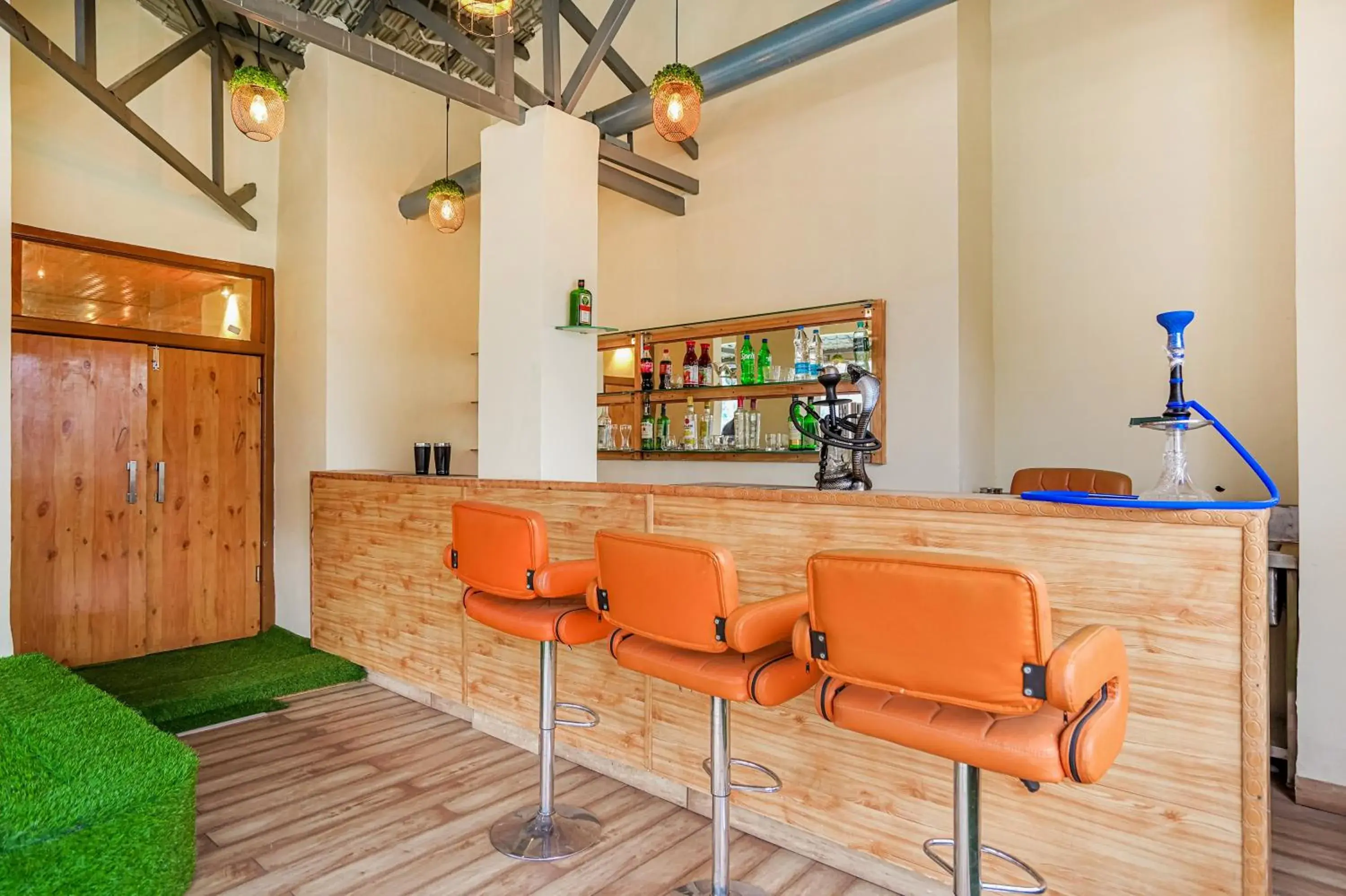 Lounge or bar in Aatmayog Luxury Manor By Blueko Hotels Lounge or bar in Aatmayog Luxury Manor By Blueko Hotels