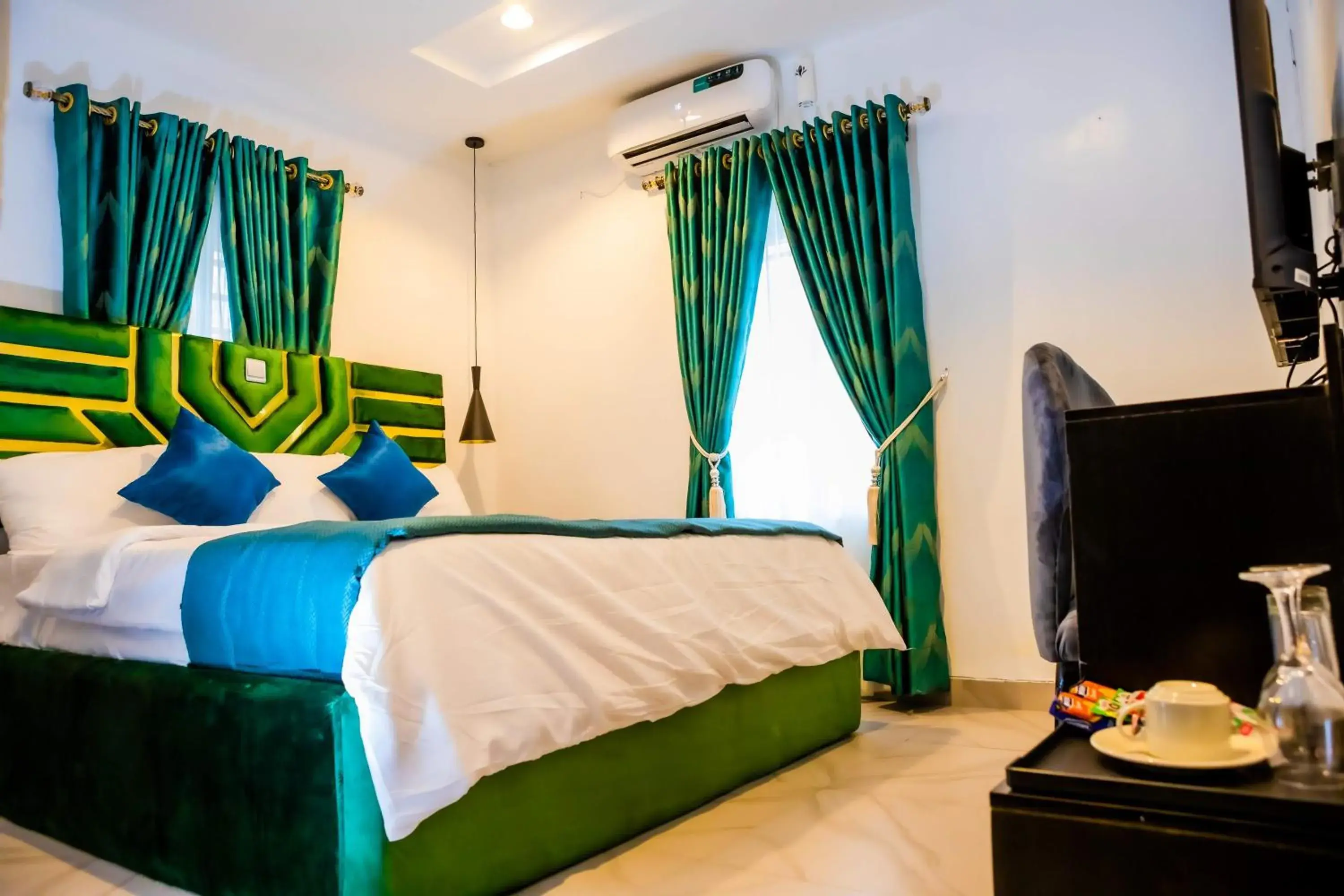 Bedroom, Bed in El Elyon Hotel and Suites Bedroom, Bed in El Elyon Hotel and Suites