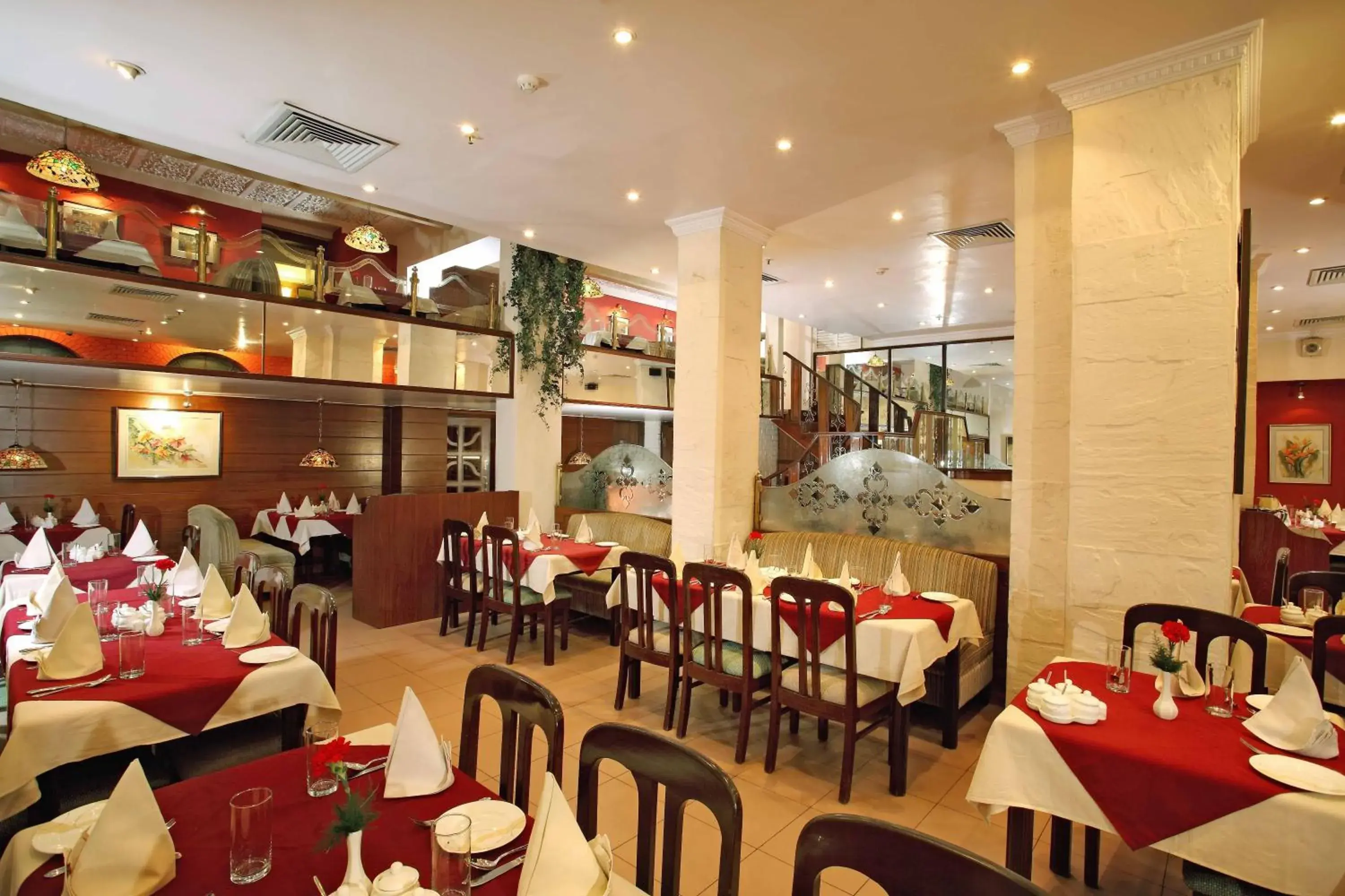 Restaurant/places to eat in The Astor Restaurant/places to eat in The Astor