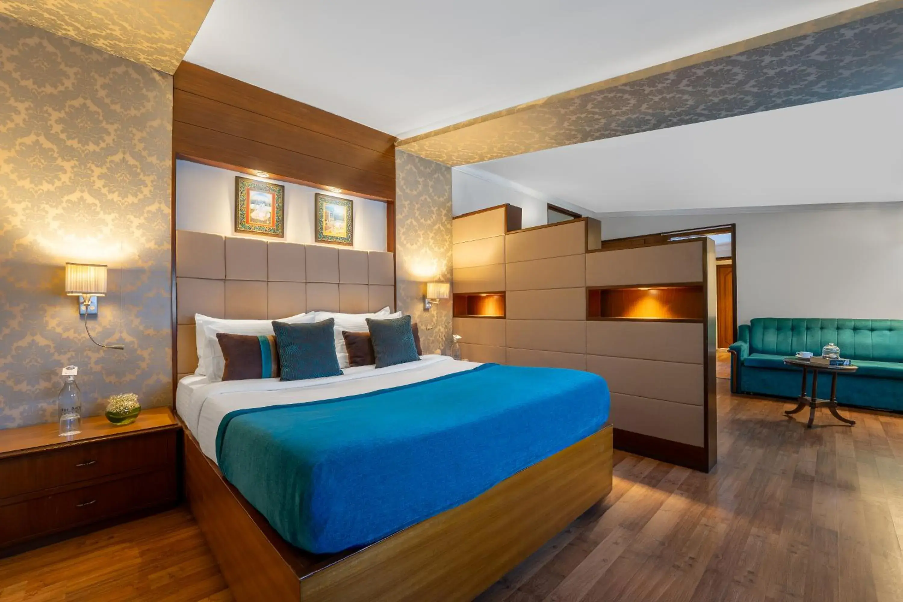 Bed in The Astor Bed in The Astor