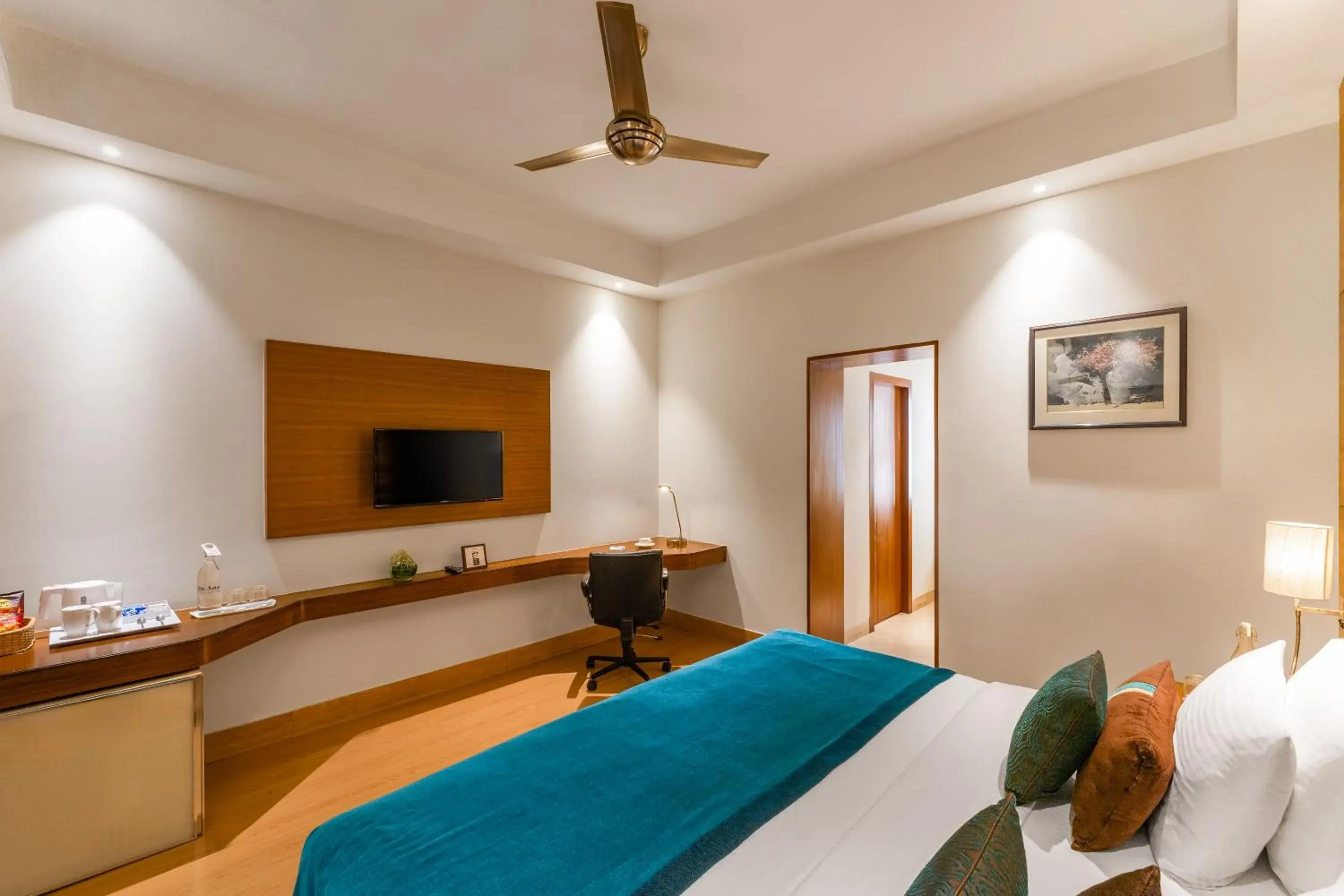 Deluxe Double or Twin Room - single occupancy in The Astor Deluxe Double or Twin Room - single occupancy in The Astor