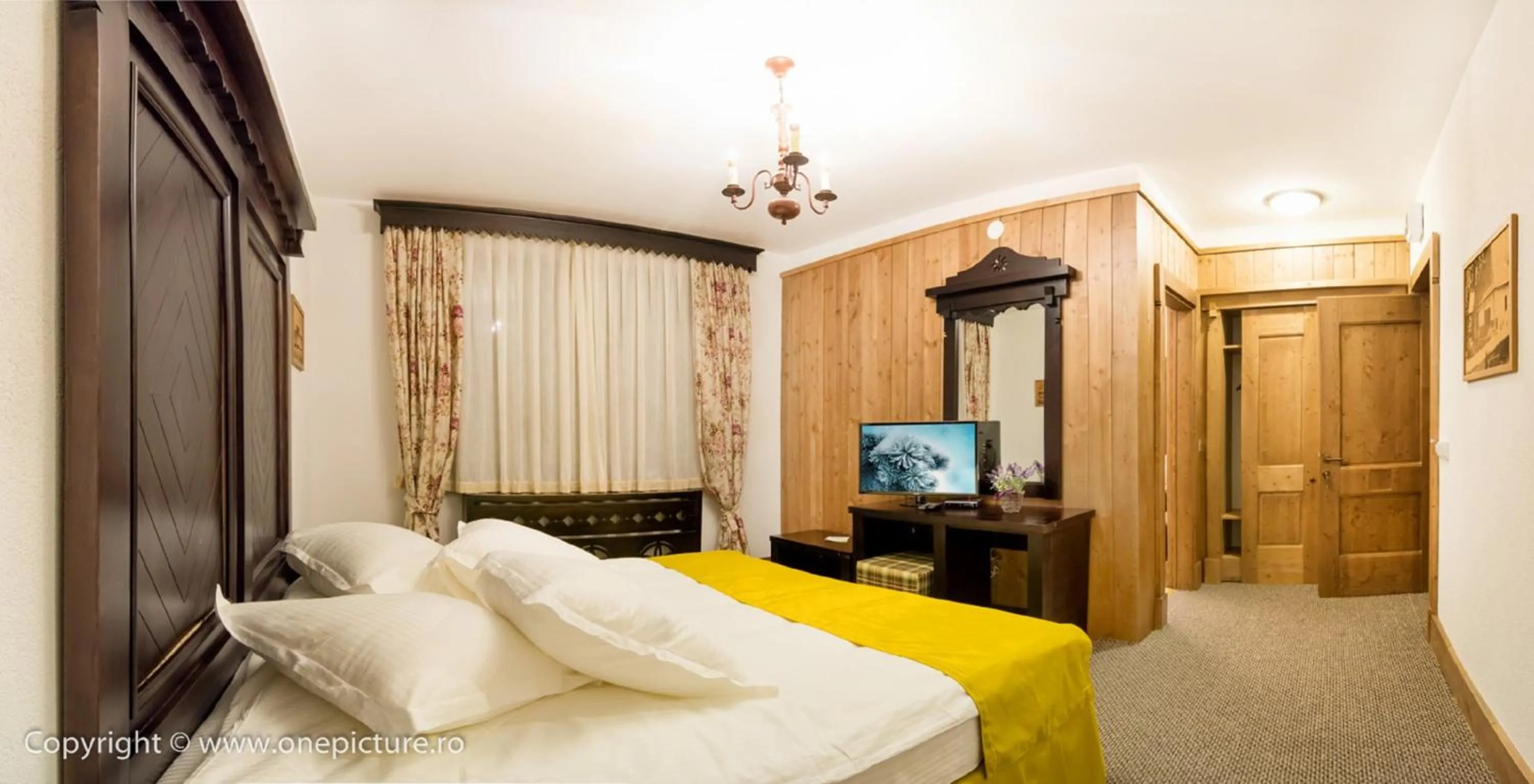 Triple Room in Hanul Haiducilor