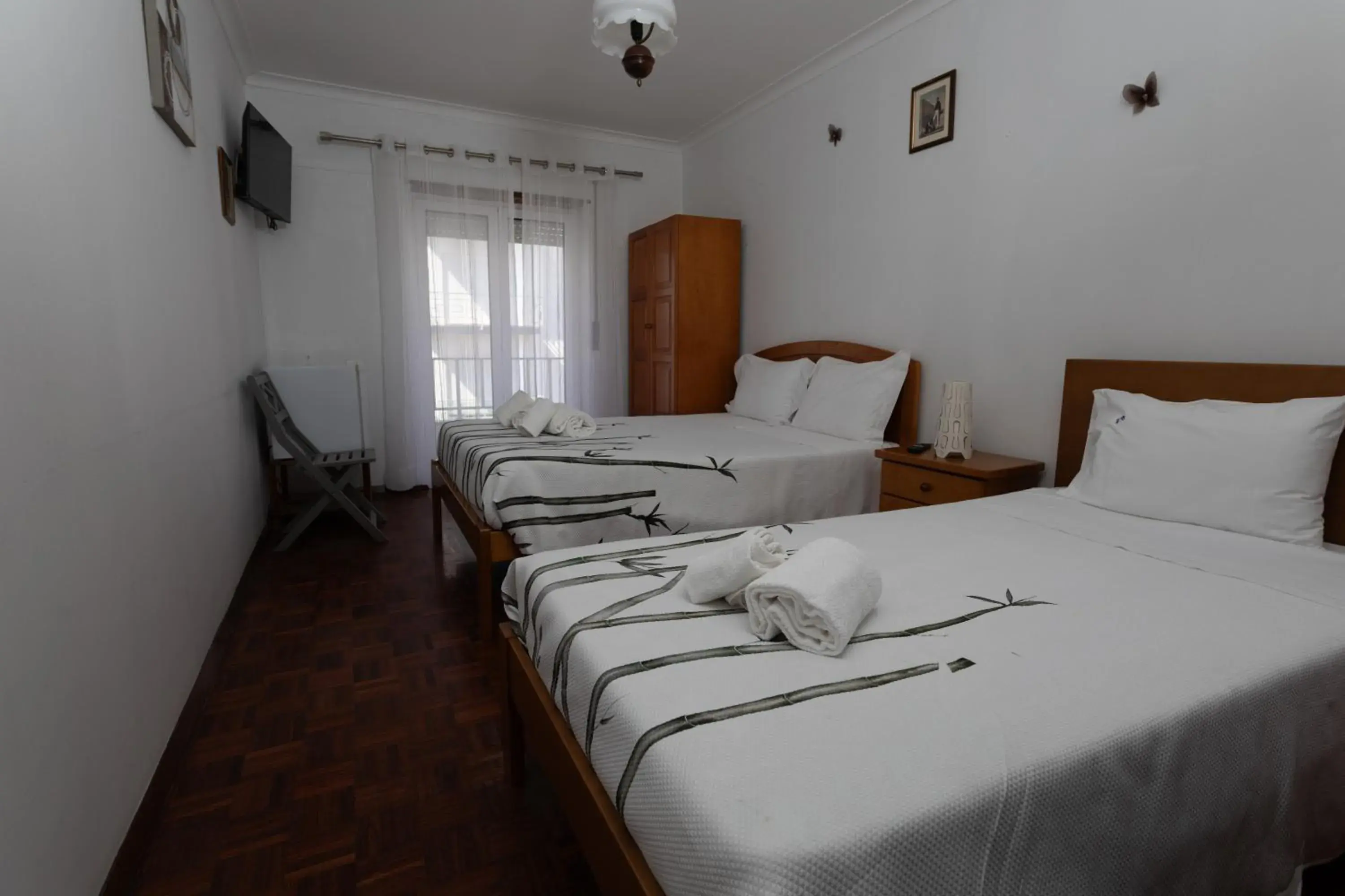Family Room with Balcony in Residencia Salva-Vidas Family Room with Balcony in Residencia Salva-Vidas