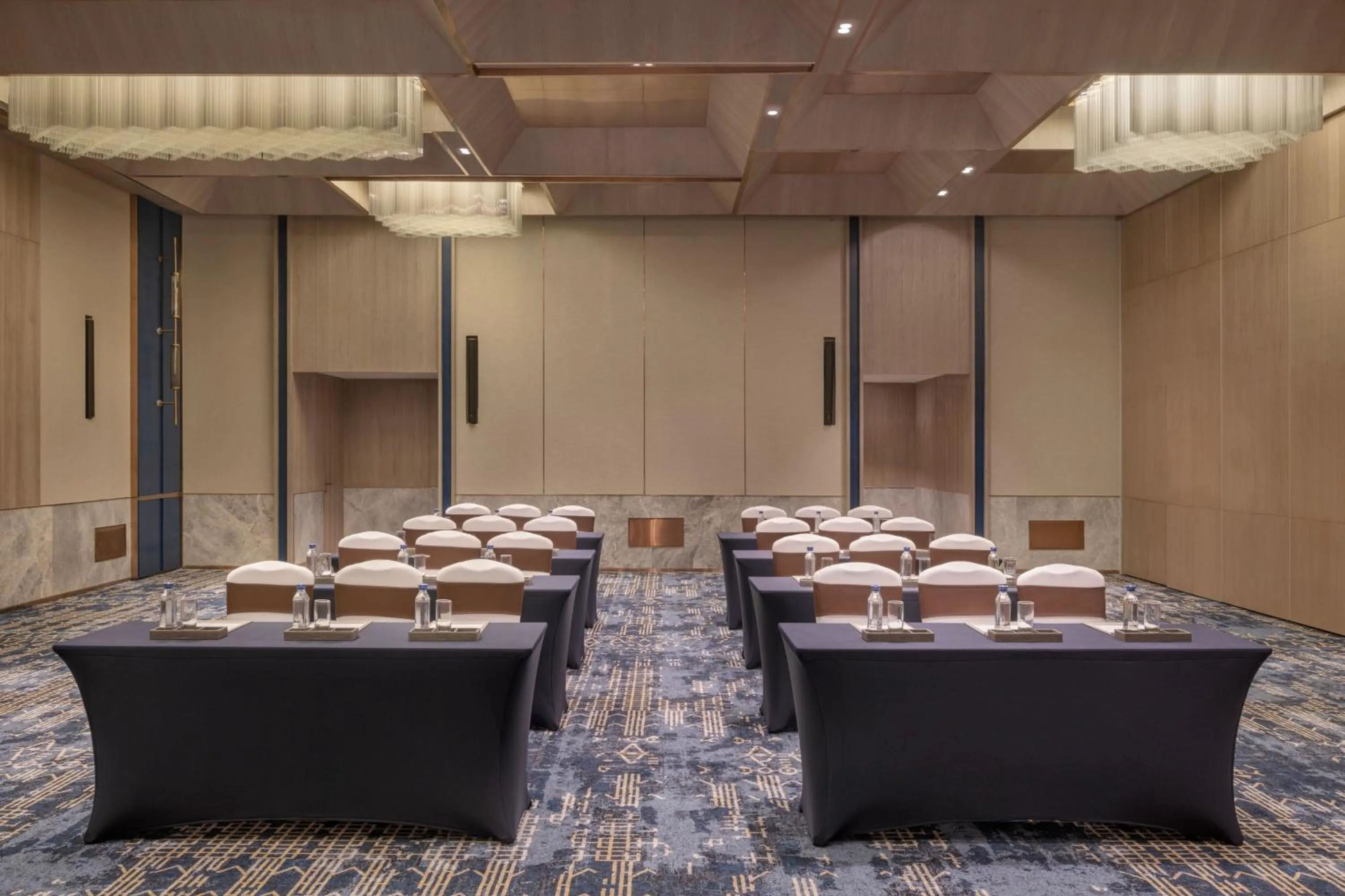Meeting/conference room in Navi Mumbai Marriott
