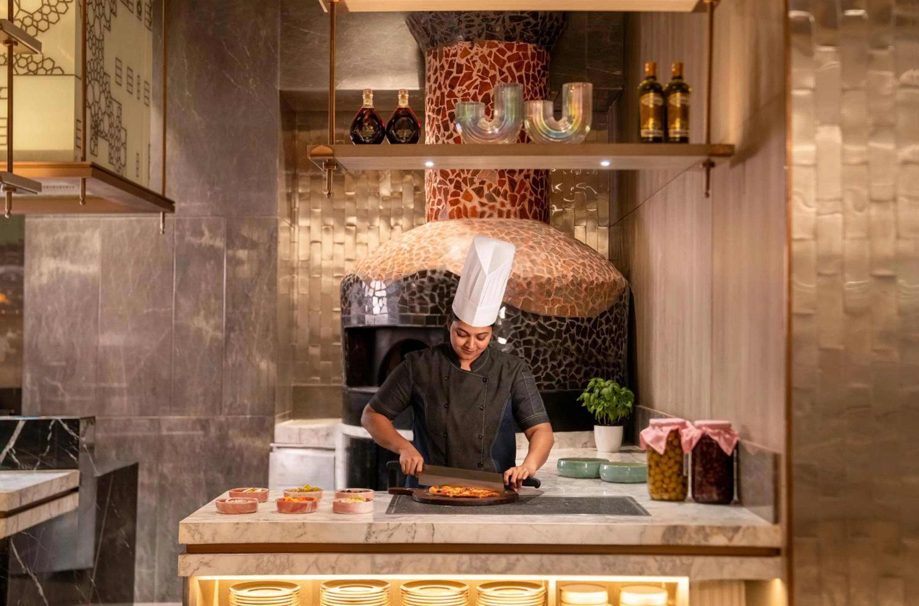 Restaurant/places to eat in Navi Mumbai Marriott