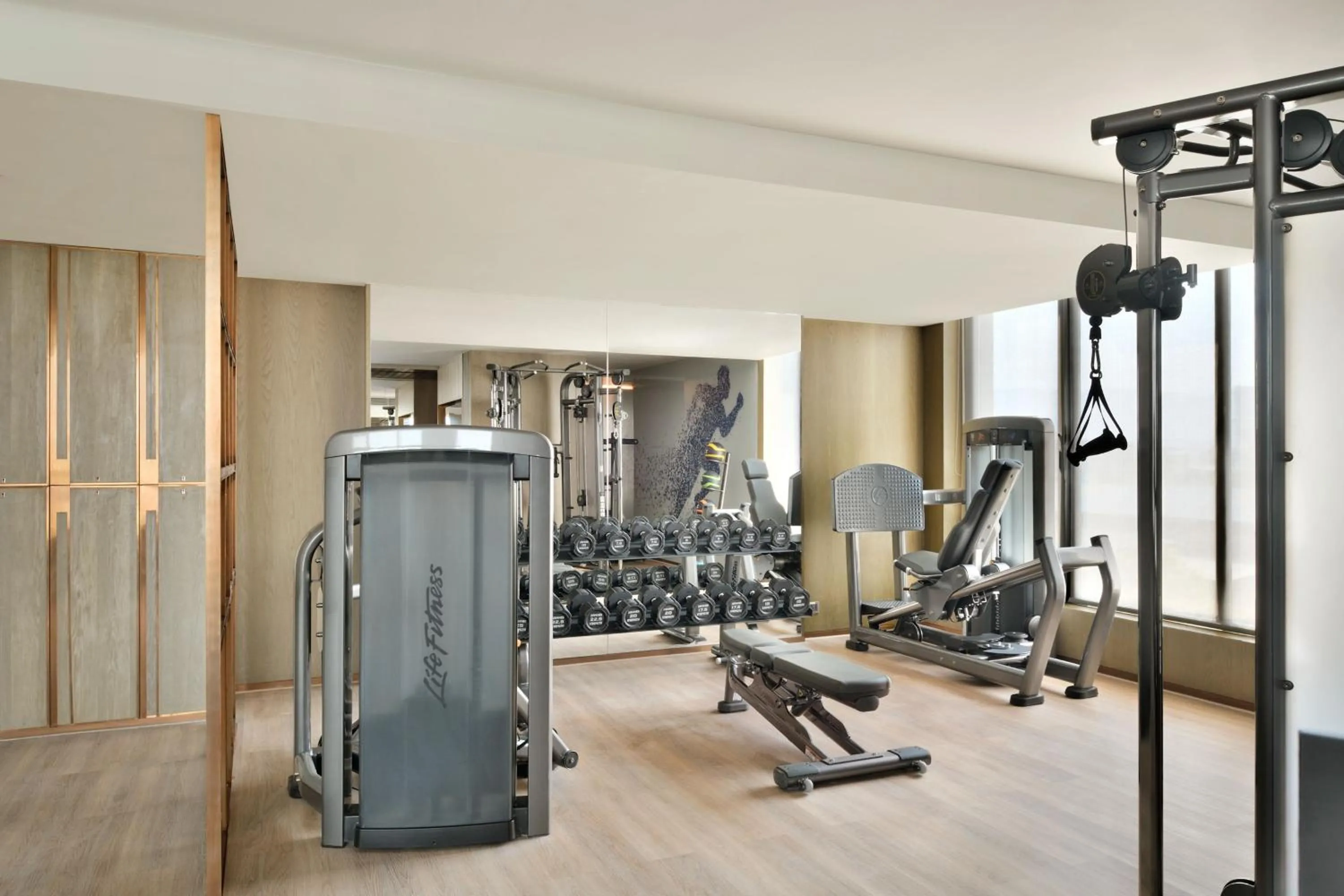 Fitness centre/facilities in Navi Mumbai Marriott