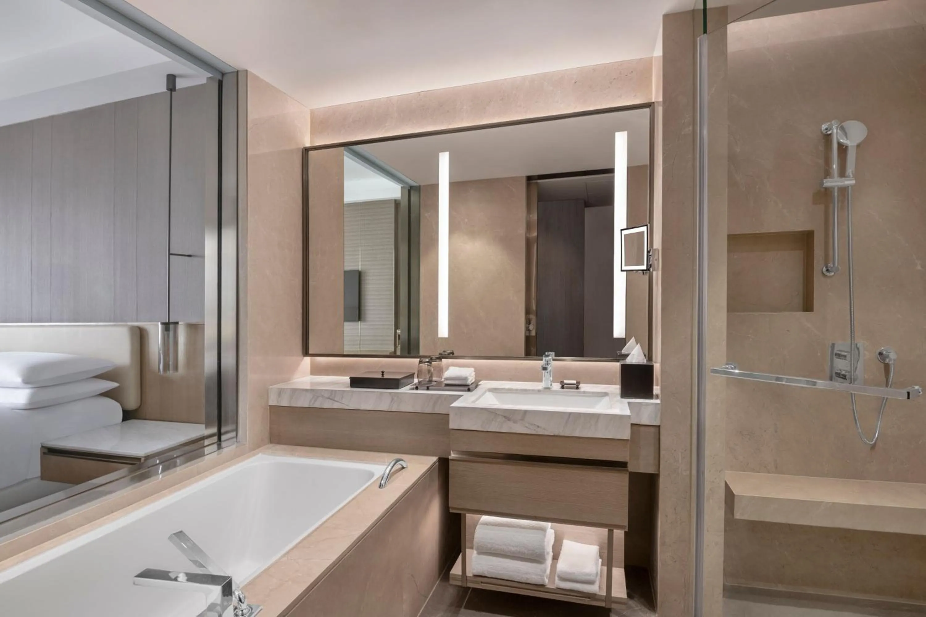 Bathroom in Navi Mumbai Marriott